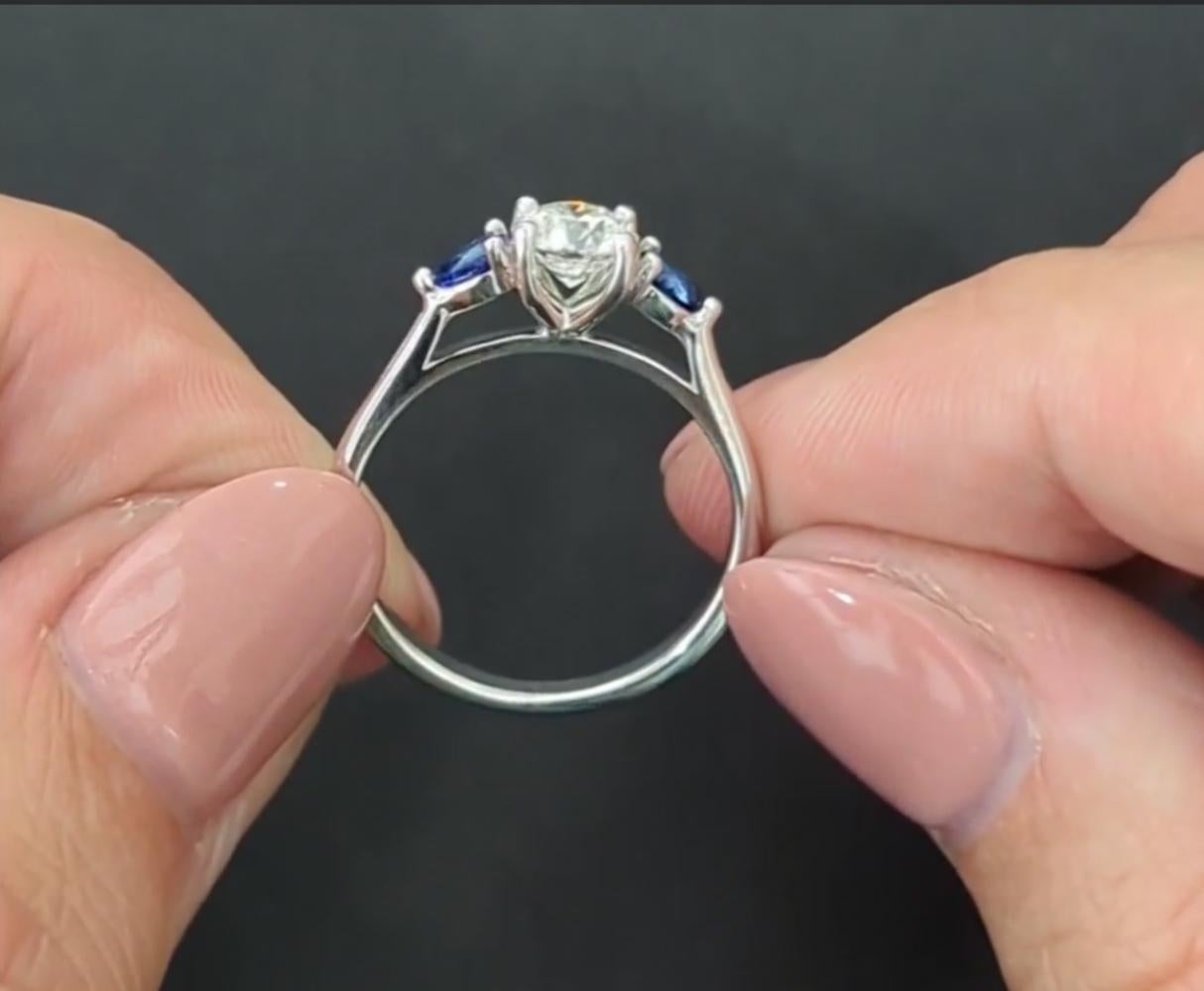 Taille ronde Bague de fiançailles saphir de 3/4 carat certifiée GIA en vente