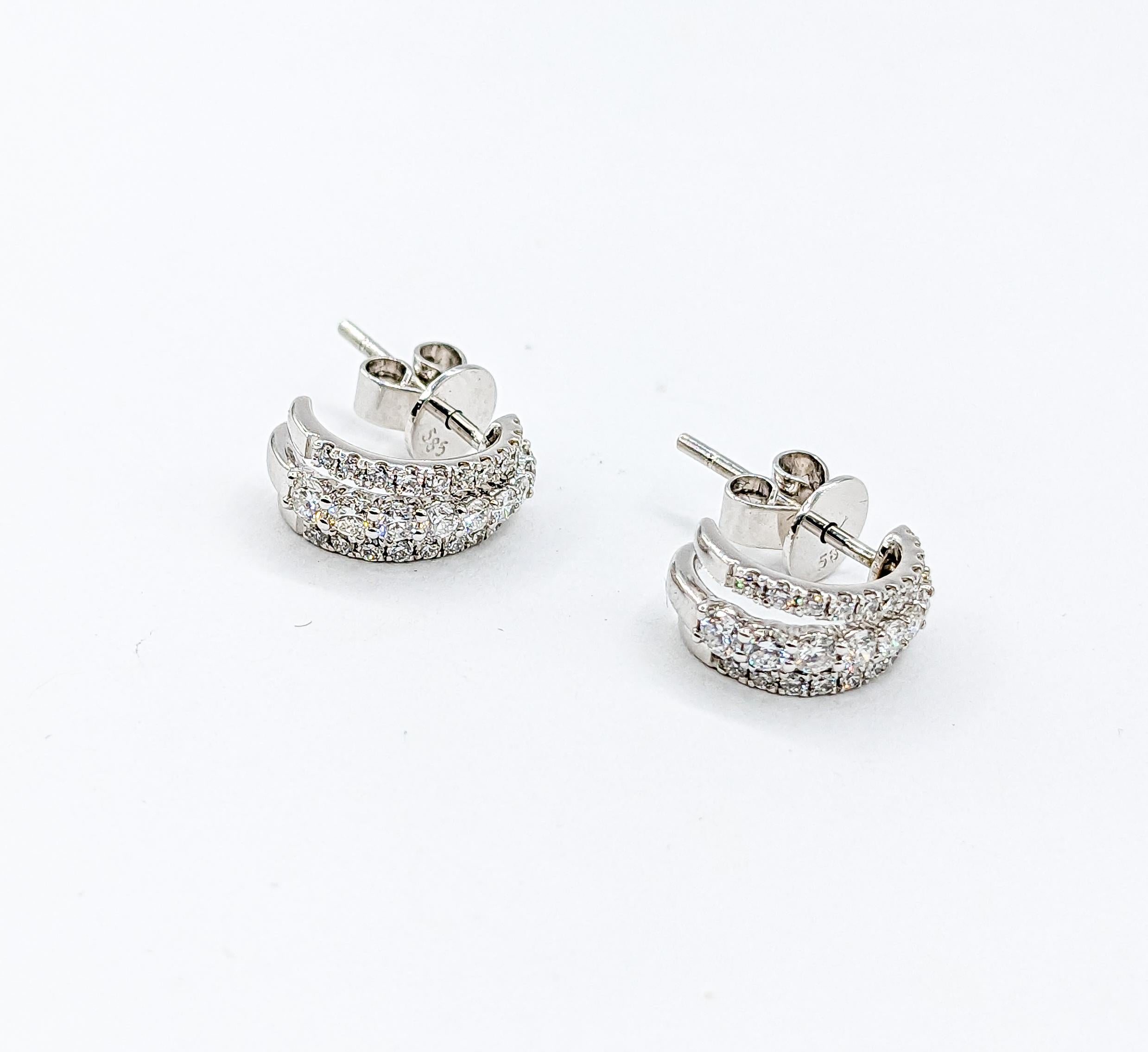 Contemporary 3/4ctw Diamond Sparkling Stud Earrings For Sale