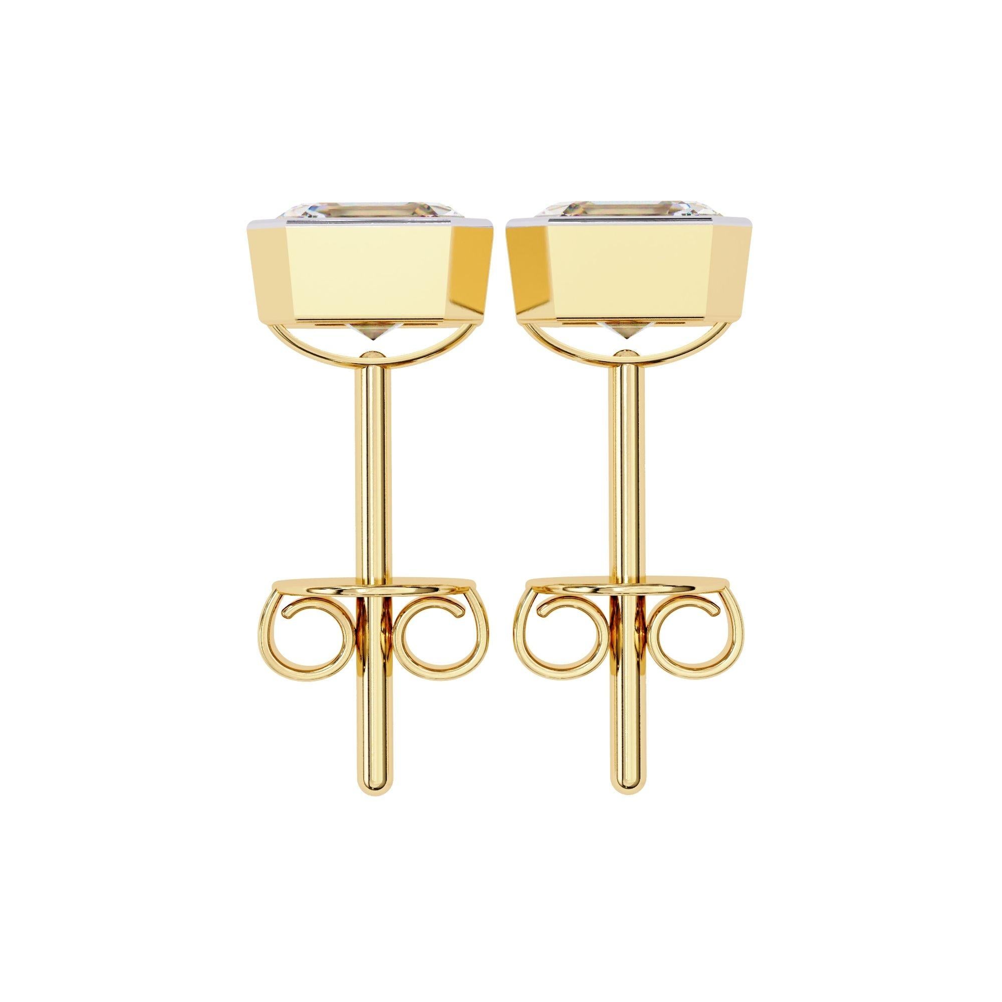 3/5 Ctw Emerald Cut Diamond Stud Earring Bezel Set 14K Solid Gold SI GH en vente 1