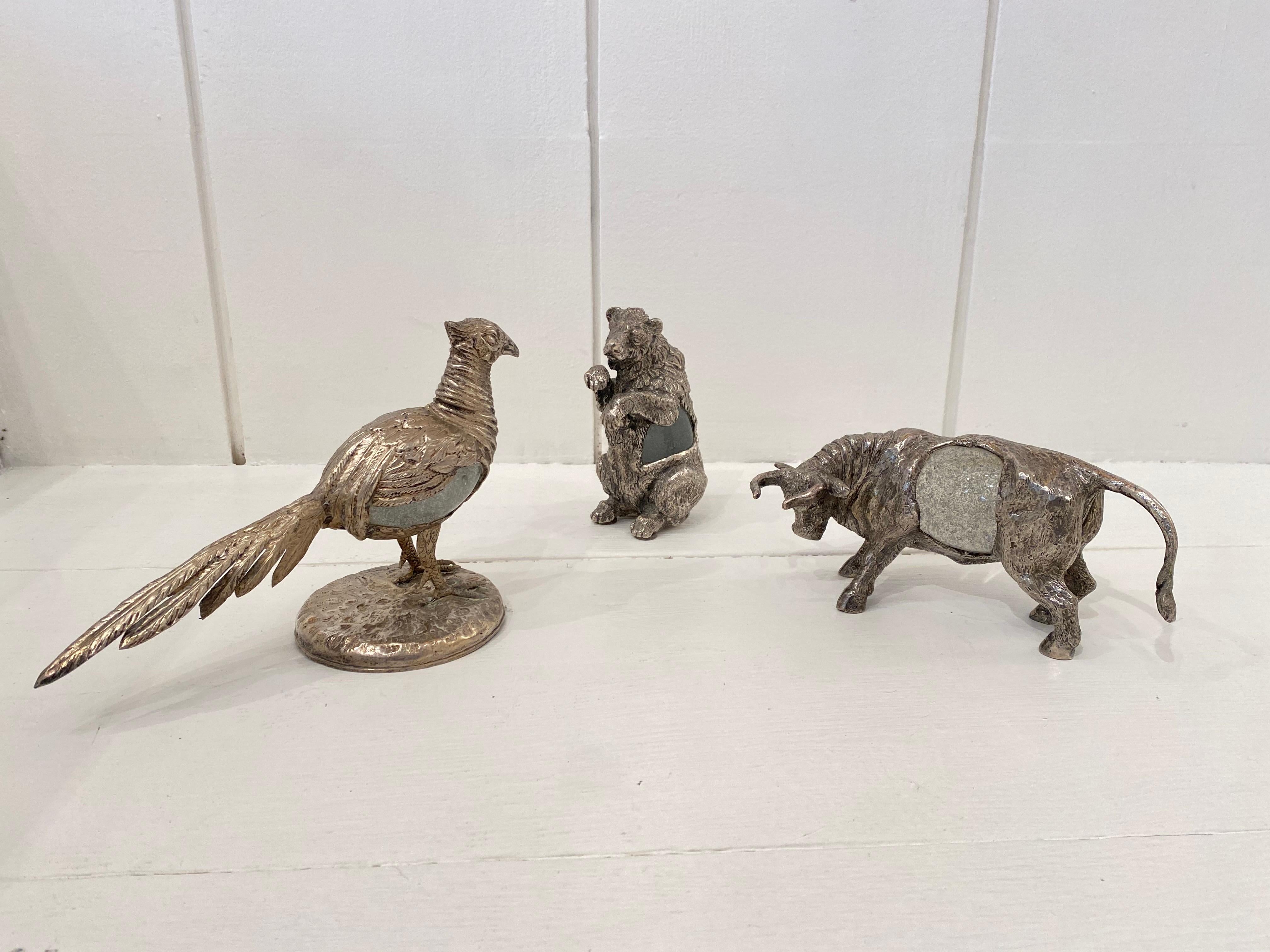 Collection of the animal sculpture in silver plated bronze and murano glass blown.
Italy circa 1977
The three animals are stamped and signed
Great vintage condition.

 
