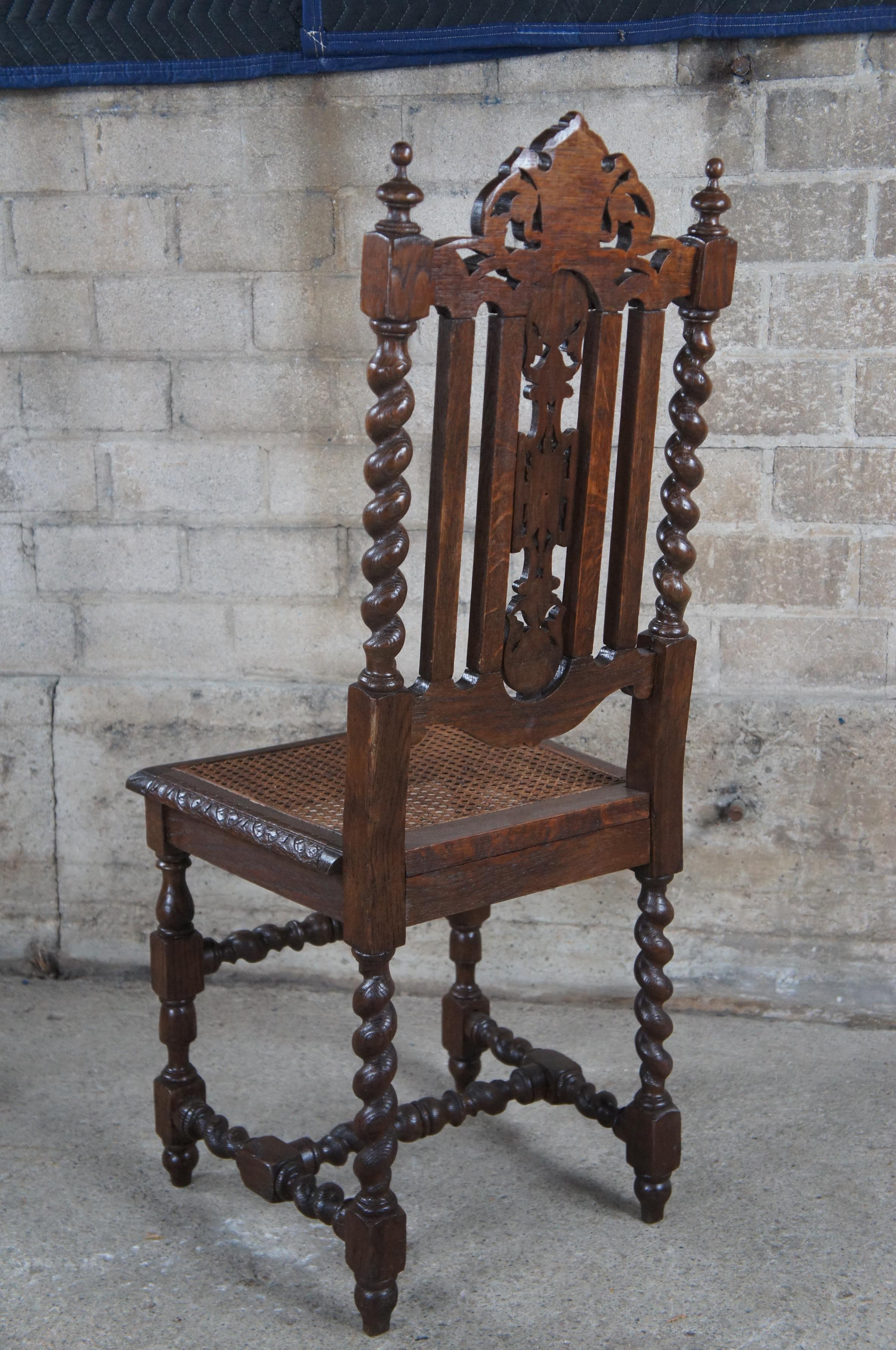 3 Antike French Renaissance Eiche geschnitzt Caned Barley Twist Dining Side Chairs im Angebot 4
