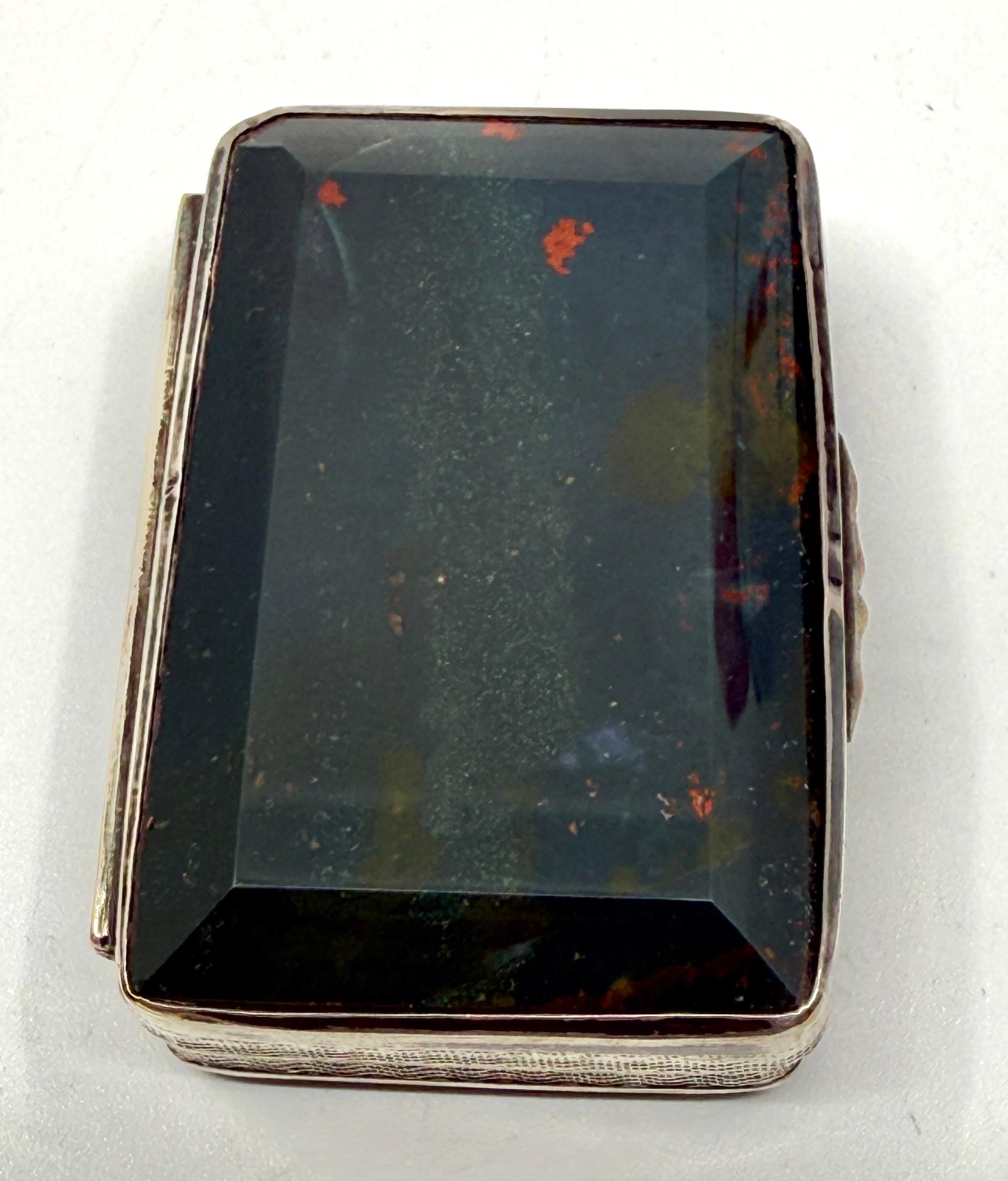 3 tabatières ou boîtes à bibelots anciennes de style victorien avec bandes et agate moussue Bon état - En vente à Palm Springs, CA