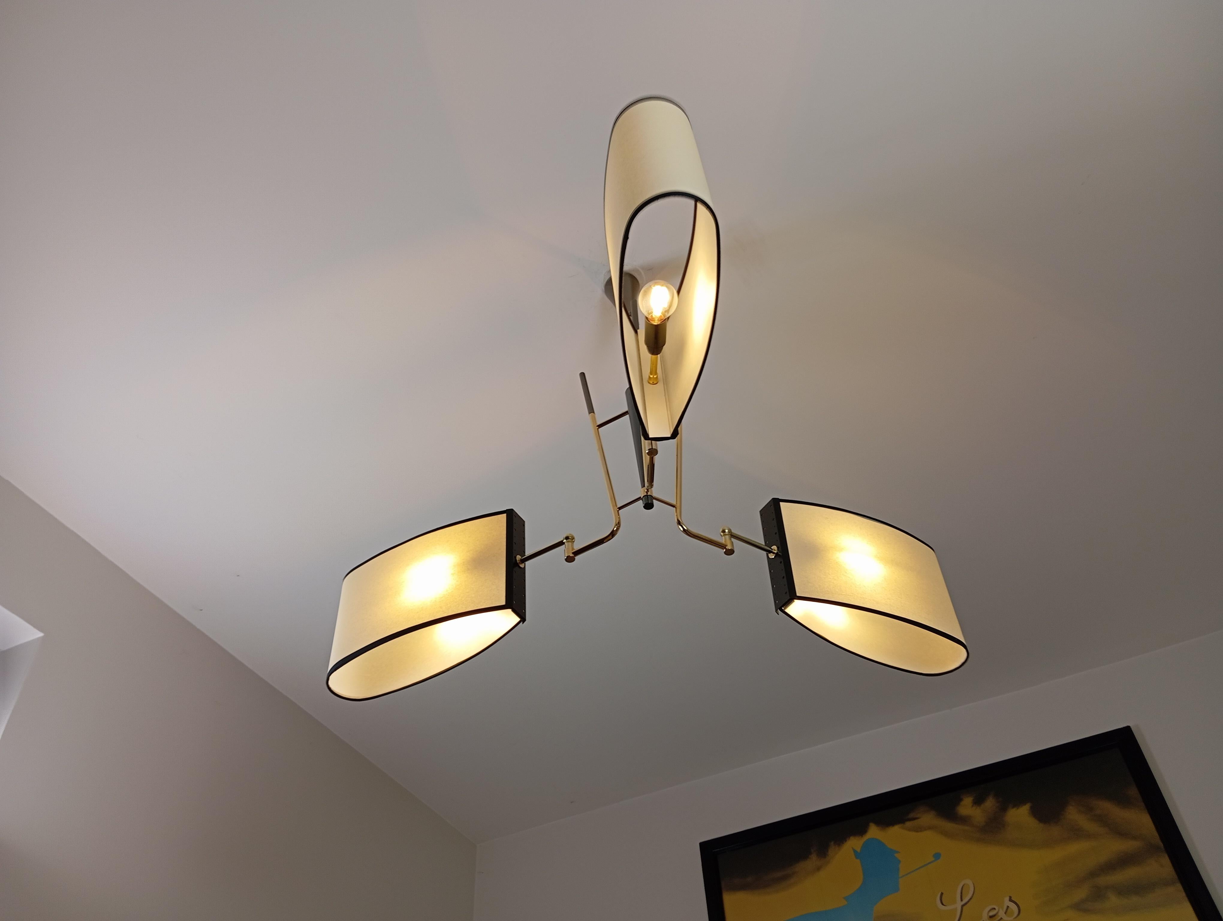 Lampadario a 3 bracci, Maison Lunel circa 1950 in vendita 8