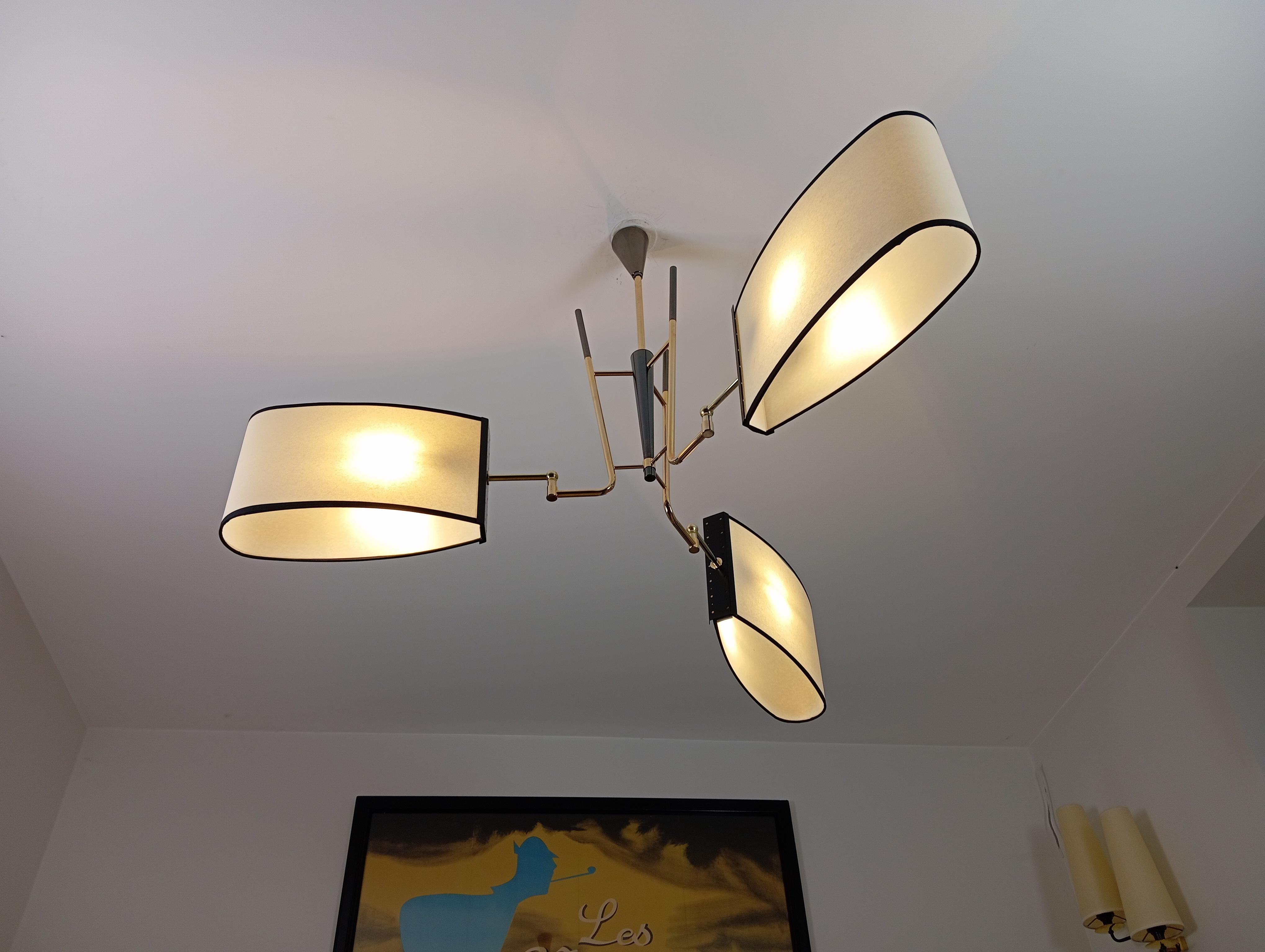 Lampadario a 3 bracci, Maison Lunel circa 1950 in vendita 11