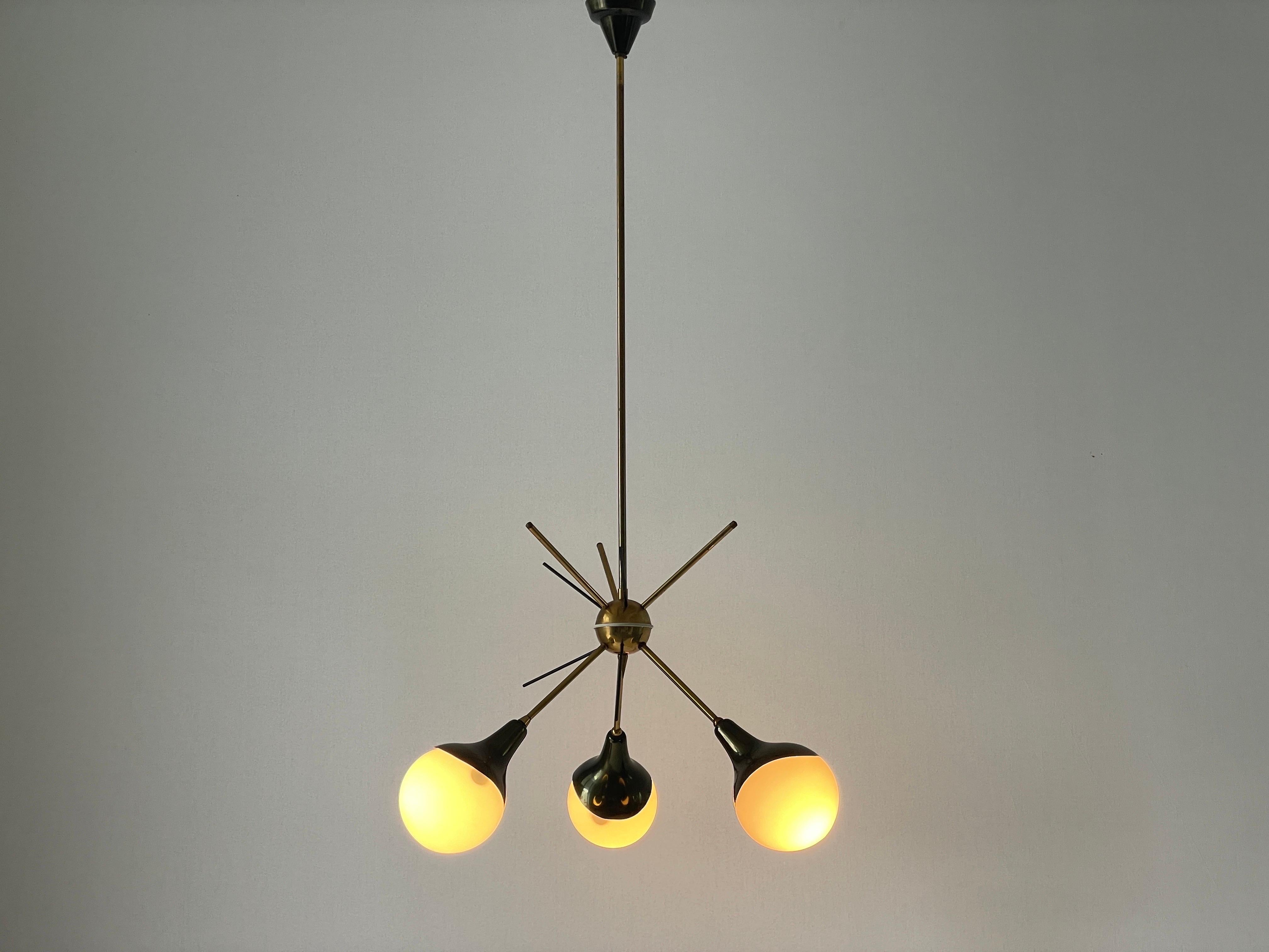 3-armed Ball Glass Orbit Design Ceiling Lamp, Attr. to Stilnovo, 1950s, Italy For Sale 5