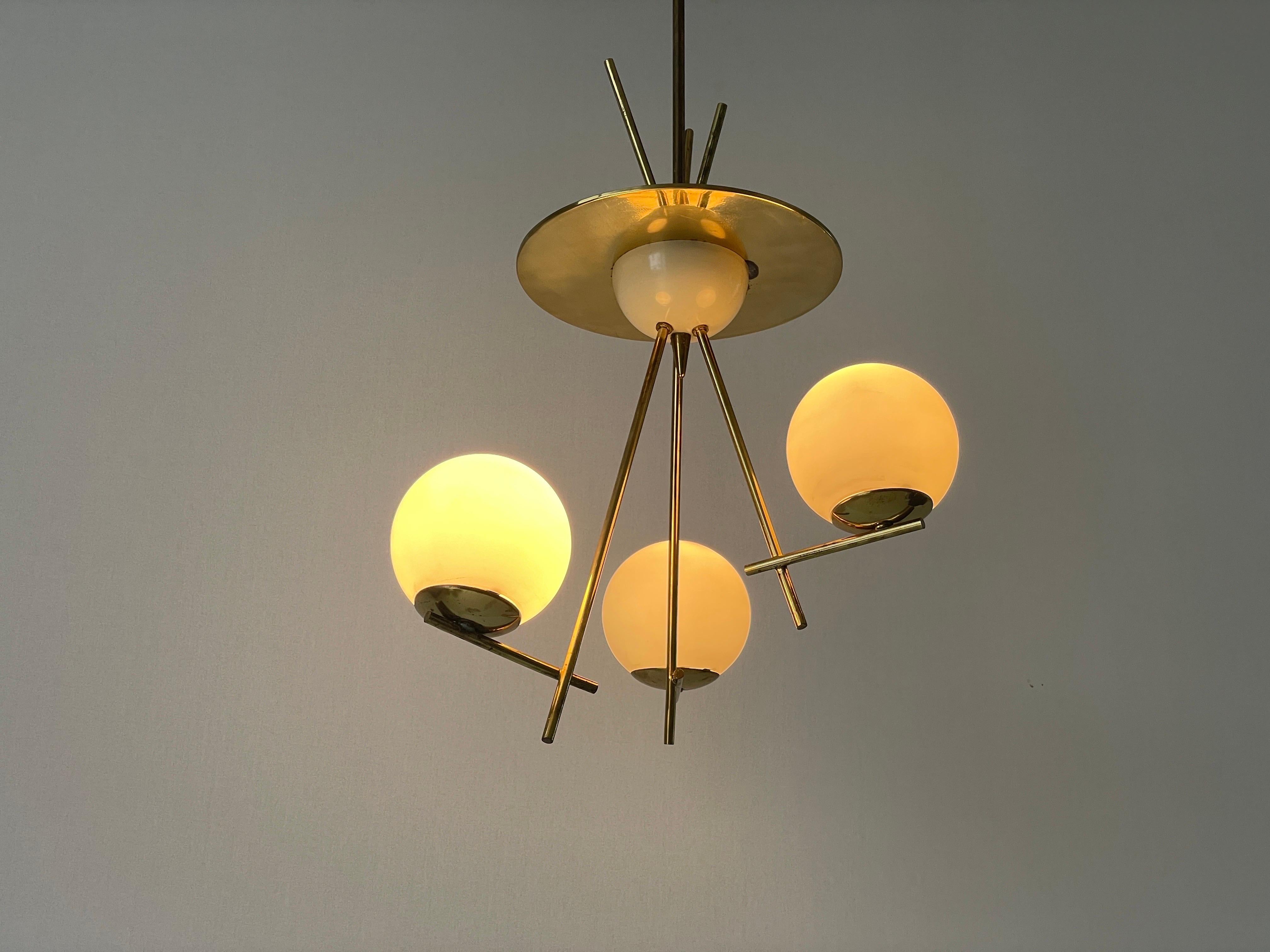 3-armed Ball Glass Orbit Design Ceiling Lamp, Attr. to Stilnovo, 1950s, Italy For Sale 13