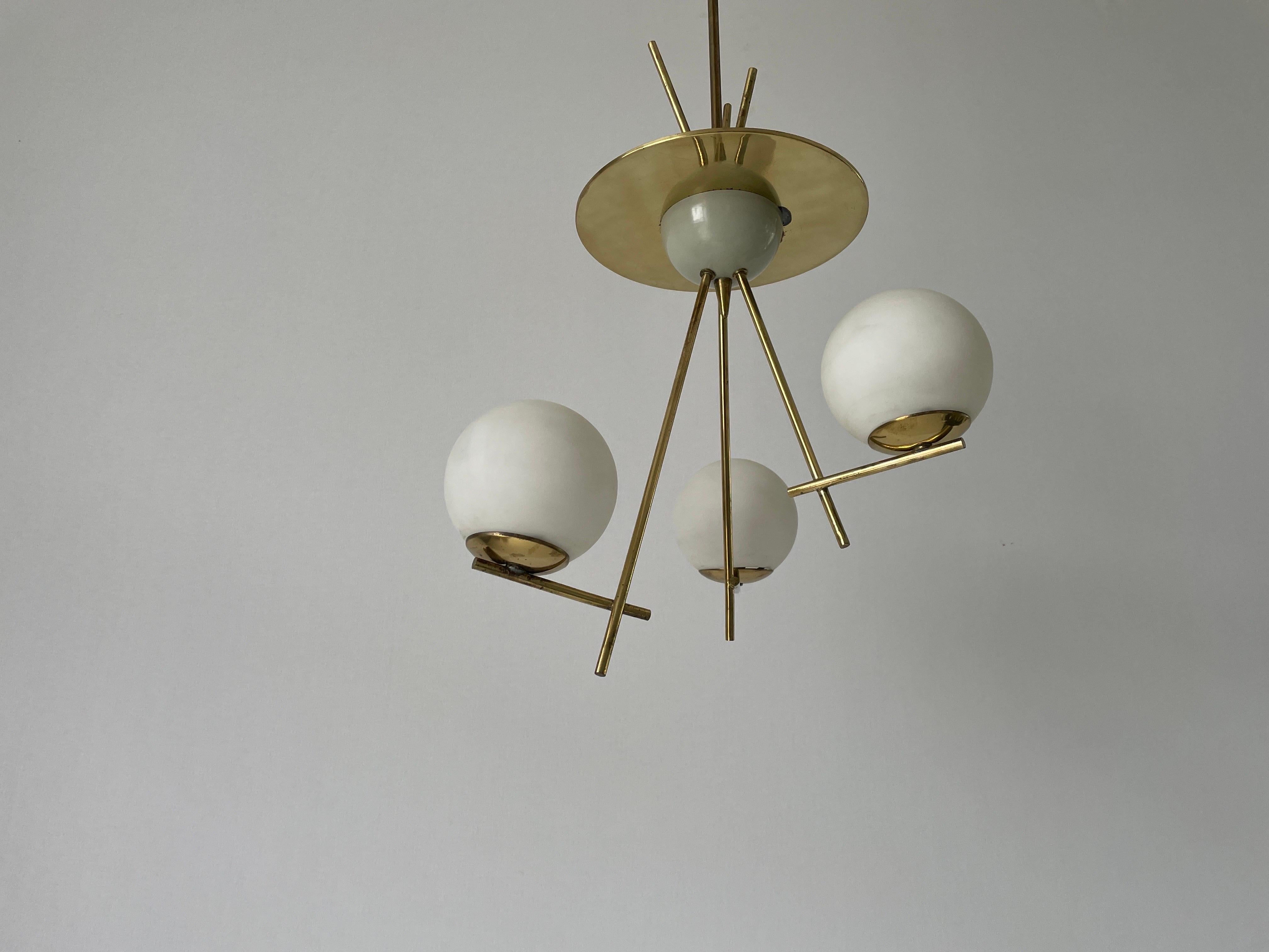 3-armed Ball Glass Orbit Design Ceiling Lamp, Attr. to Stilnovo, 1950s, Italy For Sale 2
