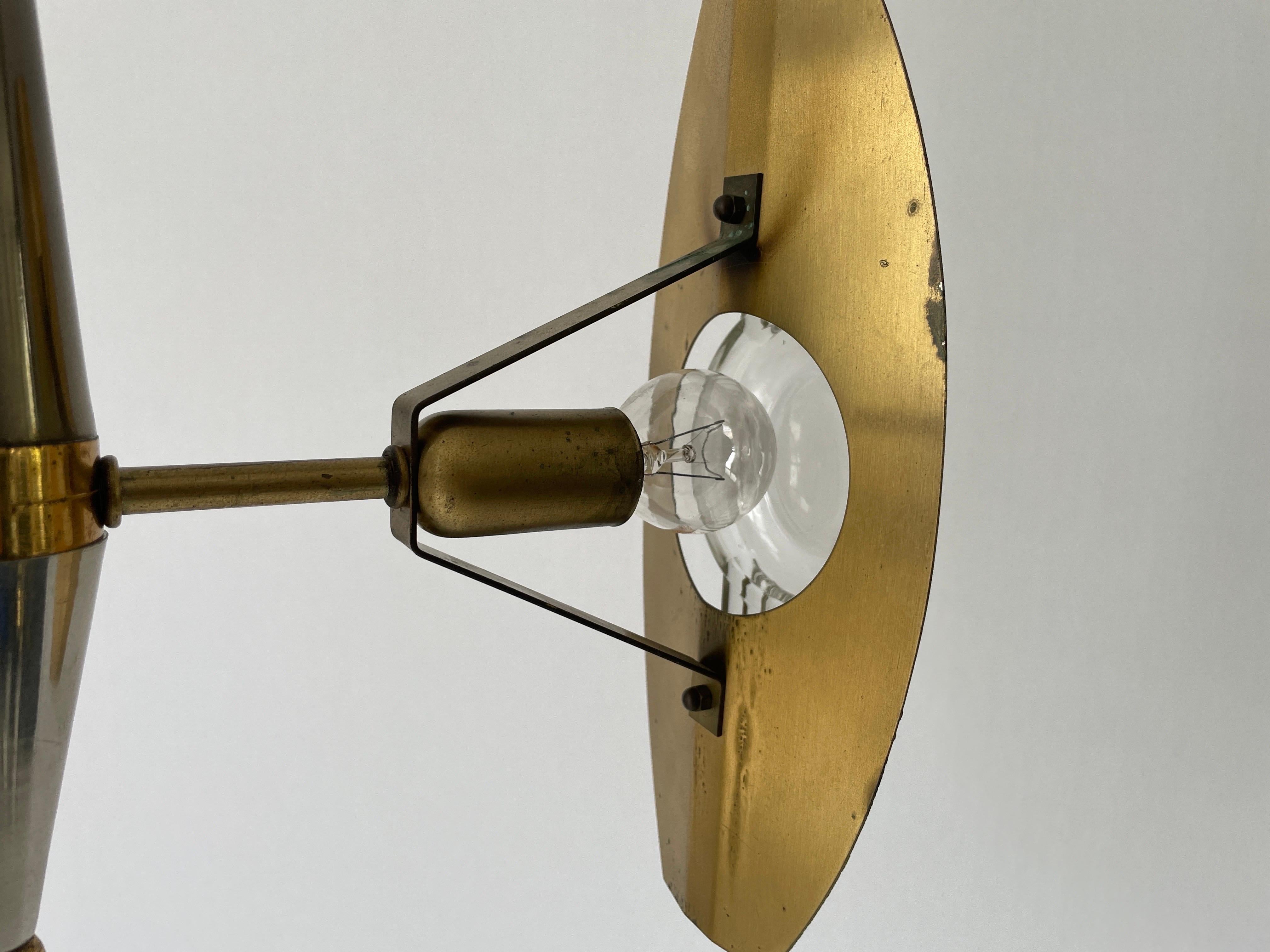 Lampada da soffitto a 3 bracci in ottone e vetro a lente, anni '60, Italia in vendita 4