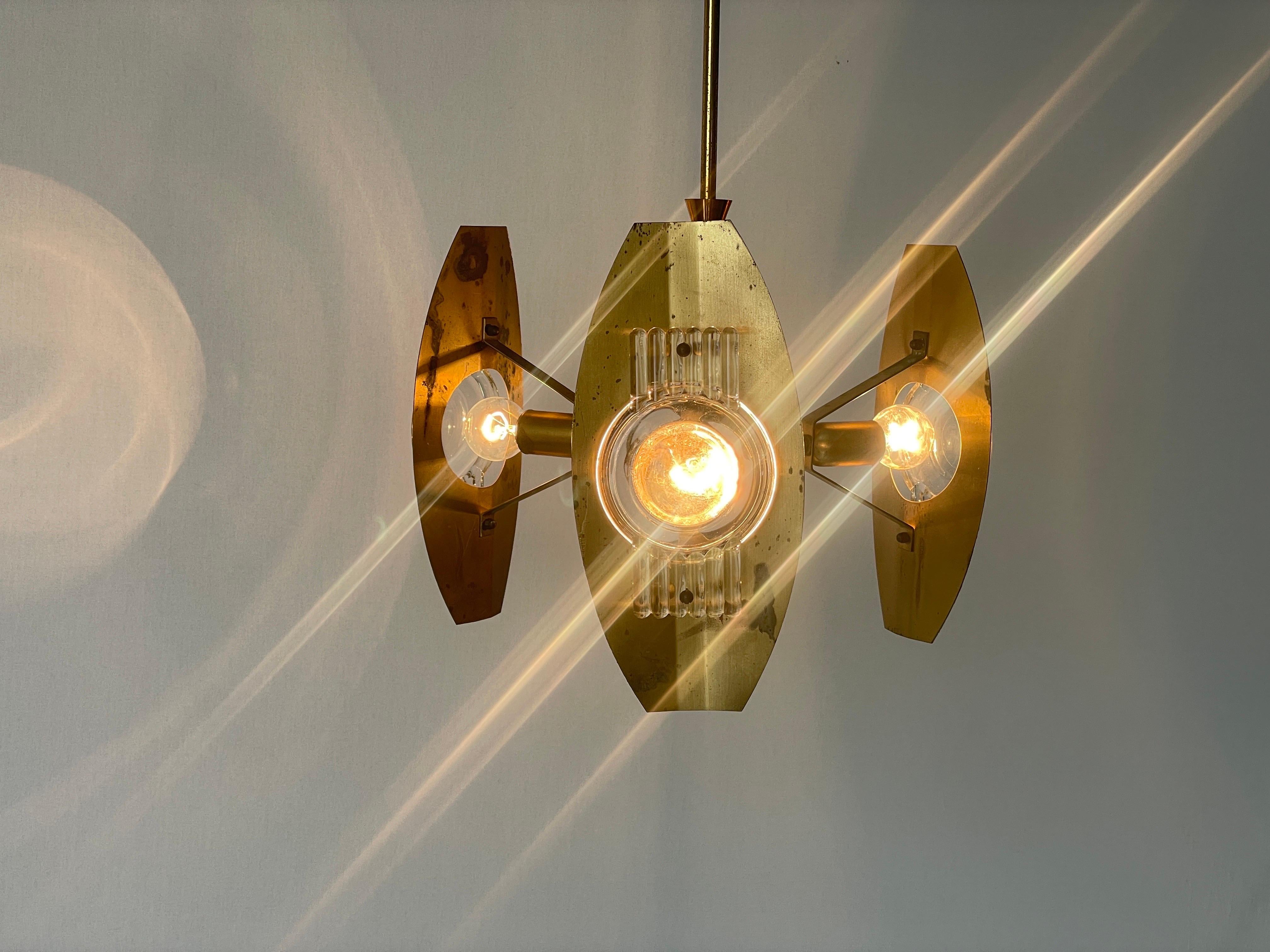 Lampada da soffitto a 3 bracci in ottone e vetro a lente, anni '60, Italia in vendita 5