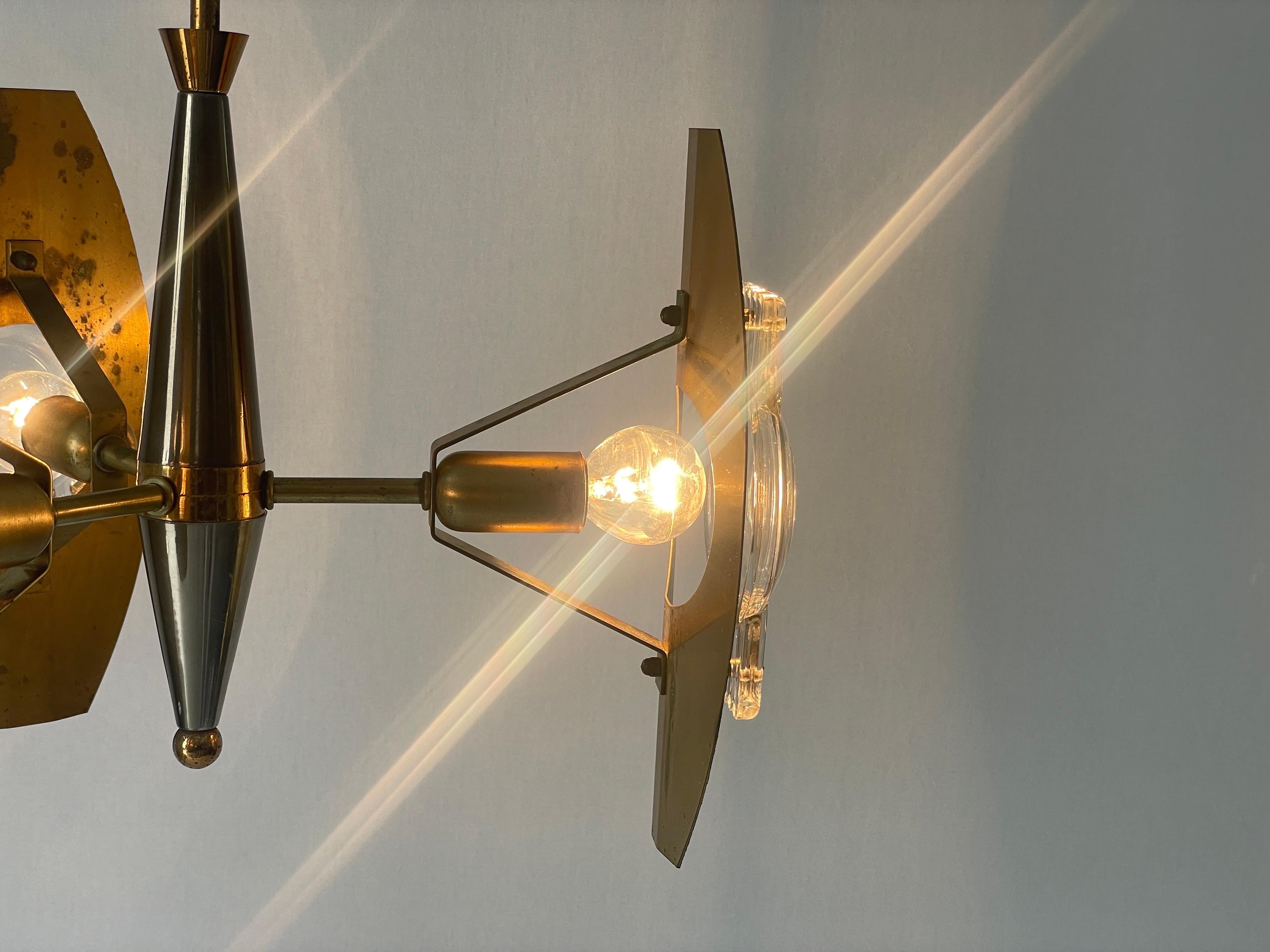 Lampada da soffitto a 3 bracci in ottone e vetro a lente, anni '60, Italia in vendita 13