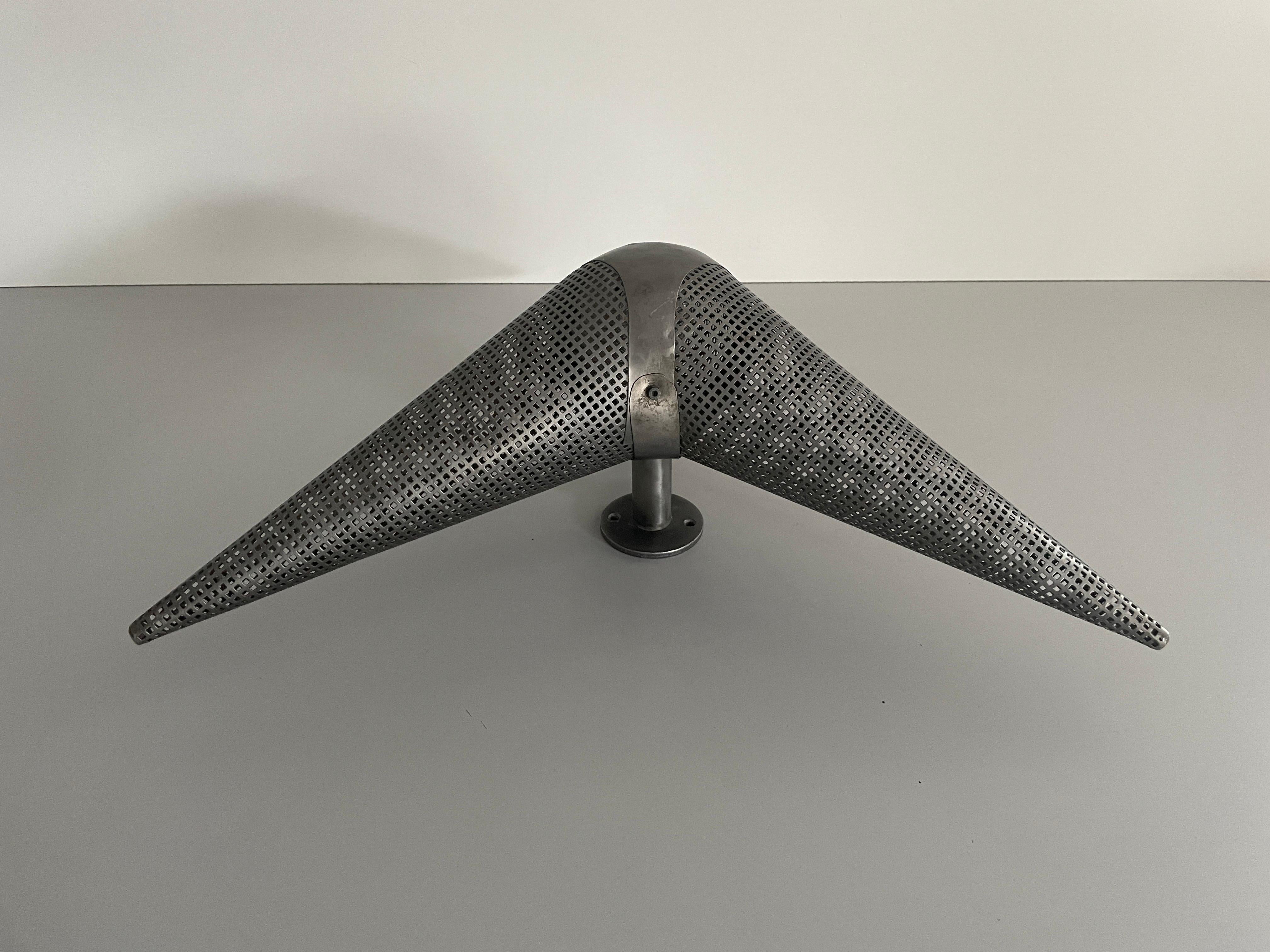 Lámpara de techo o empotrable de aluminio con pantalla de estrella de 3 brazos, años 60, Alemania Moderno de mediados de siglo en venta