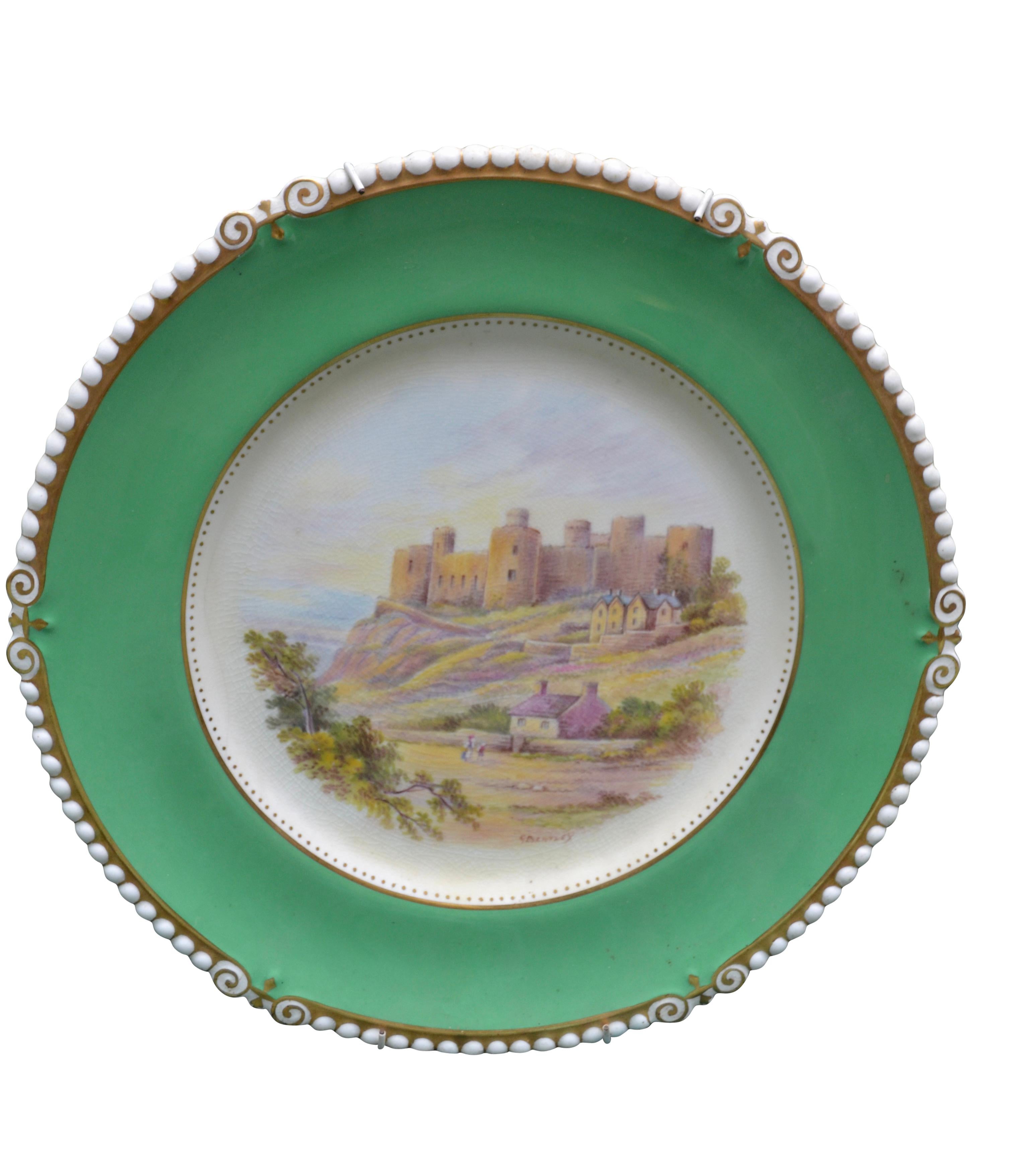  3 Aynsley-Porzellanteller mit grünen Rändern und Gemälden britischer Schlösser (Spätviktorianisch) im Angebot