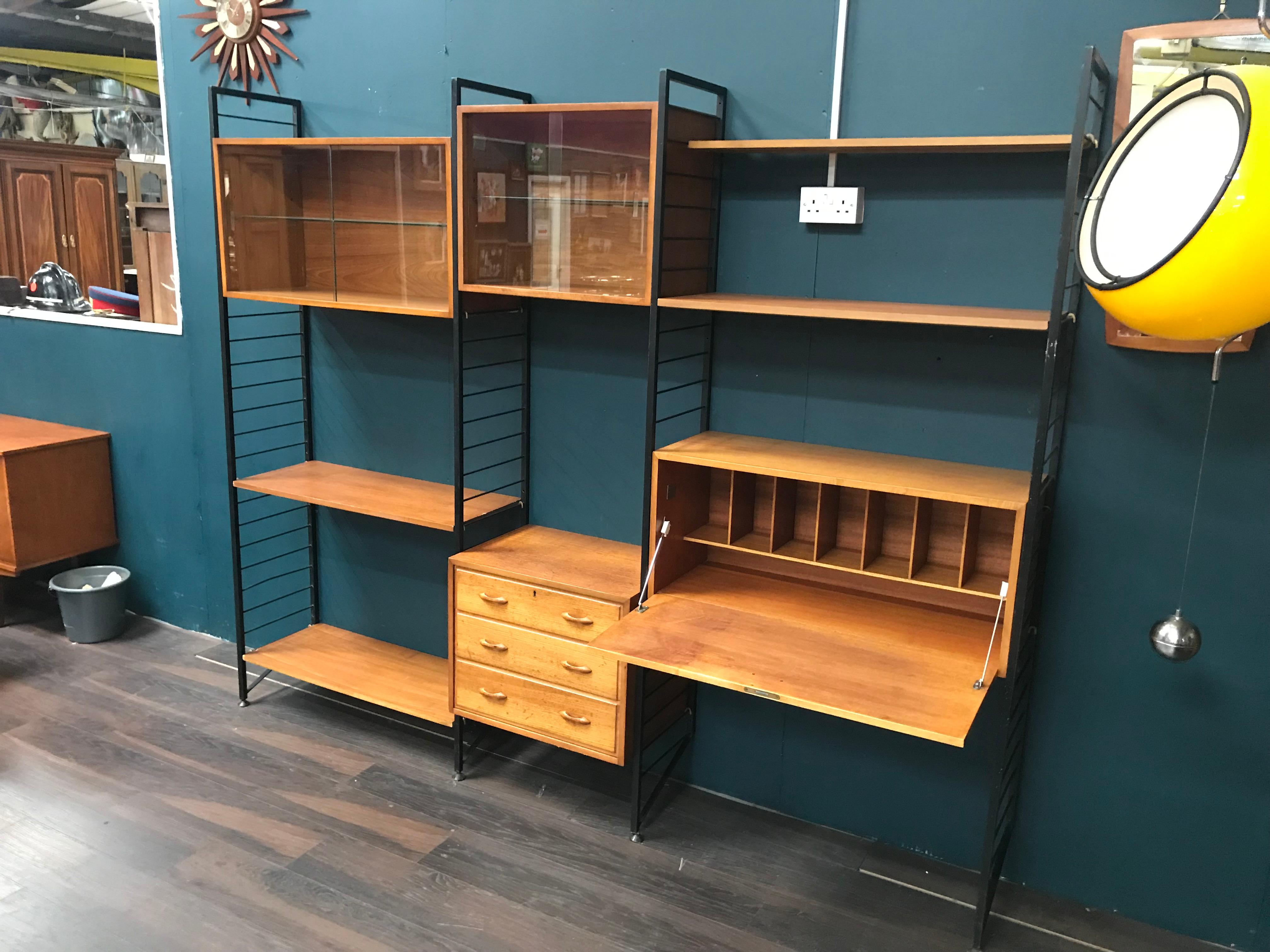 3-Bay Ladderax Teak Midcentury Shelving System by Robert Heal In Good Condition In Glasgow, GB