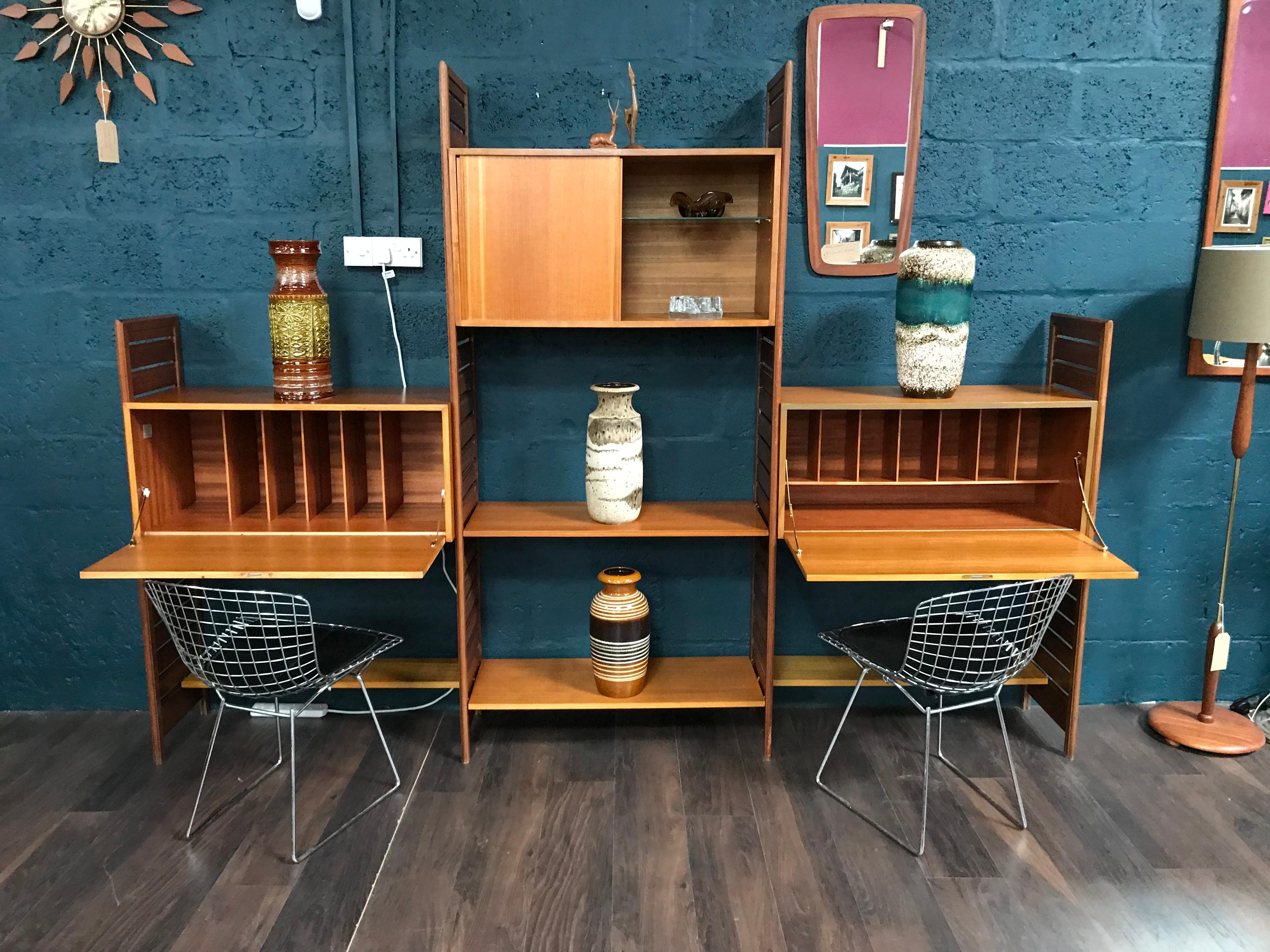 3-Bay Ladderax Teak Midcentury Shelving System by Robert Heal for Staples For Sale 2