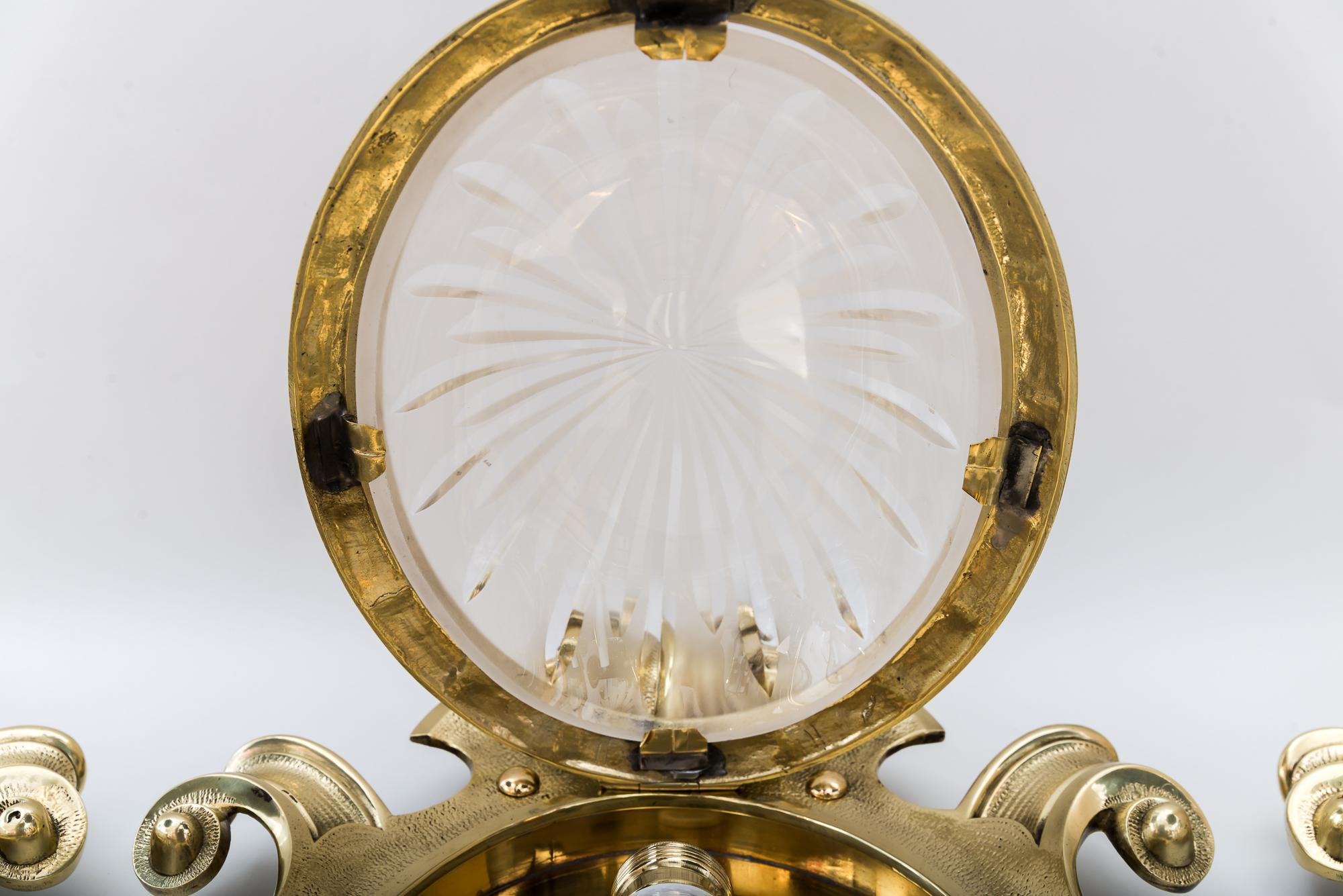 3 Große historistische Wandlampe, um 1890 (Spätes 19. Jahrhundert) im Angebot