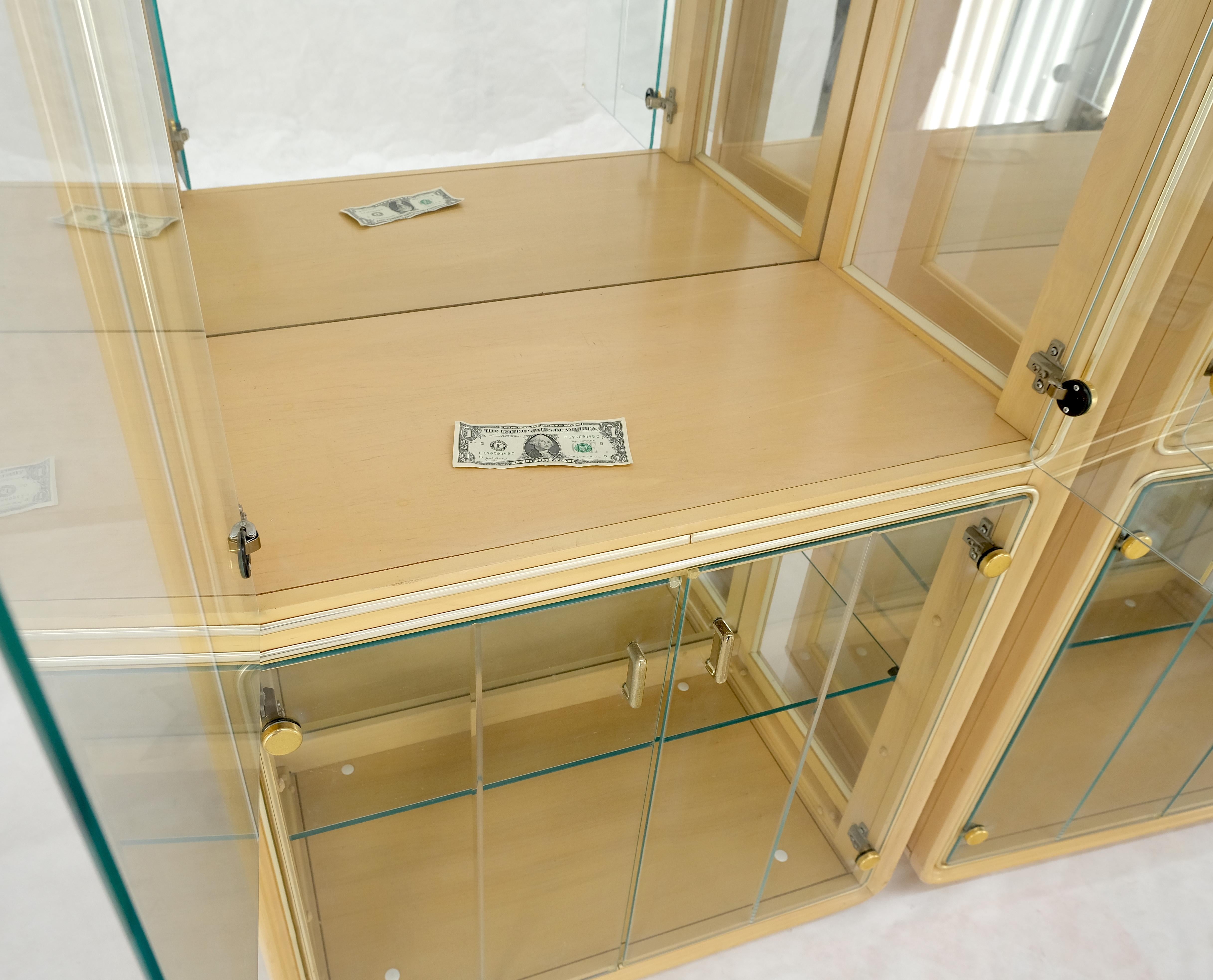 3 casse da esposizione in legno biondo con ante in vetro, scaffali in vetro MINT! in vendita 6