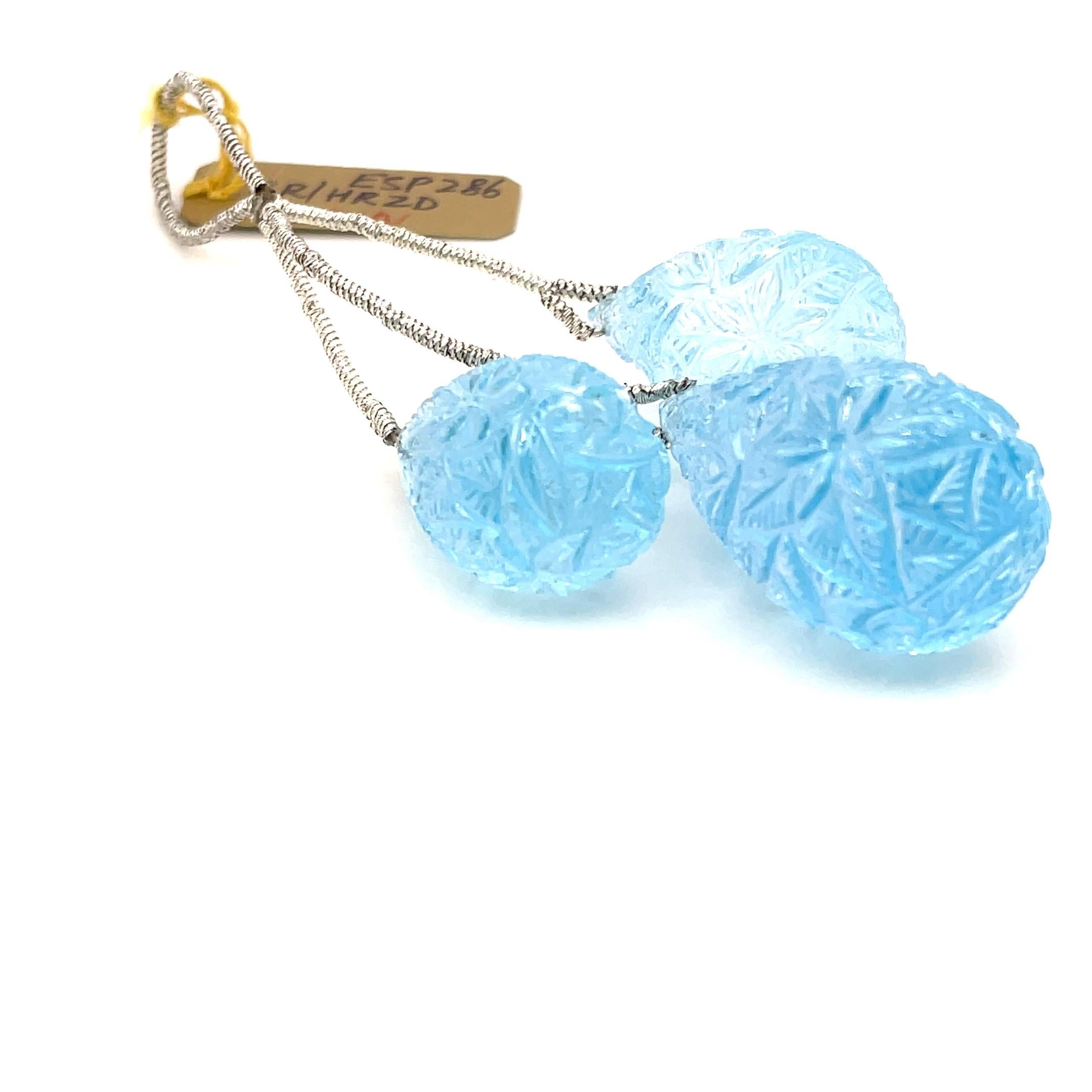 Taglio a goccia 3 Gocce d'intaglio di topazio blu Cts 164,60 in vendita