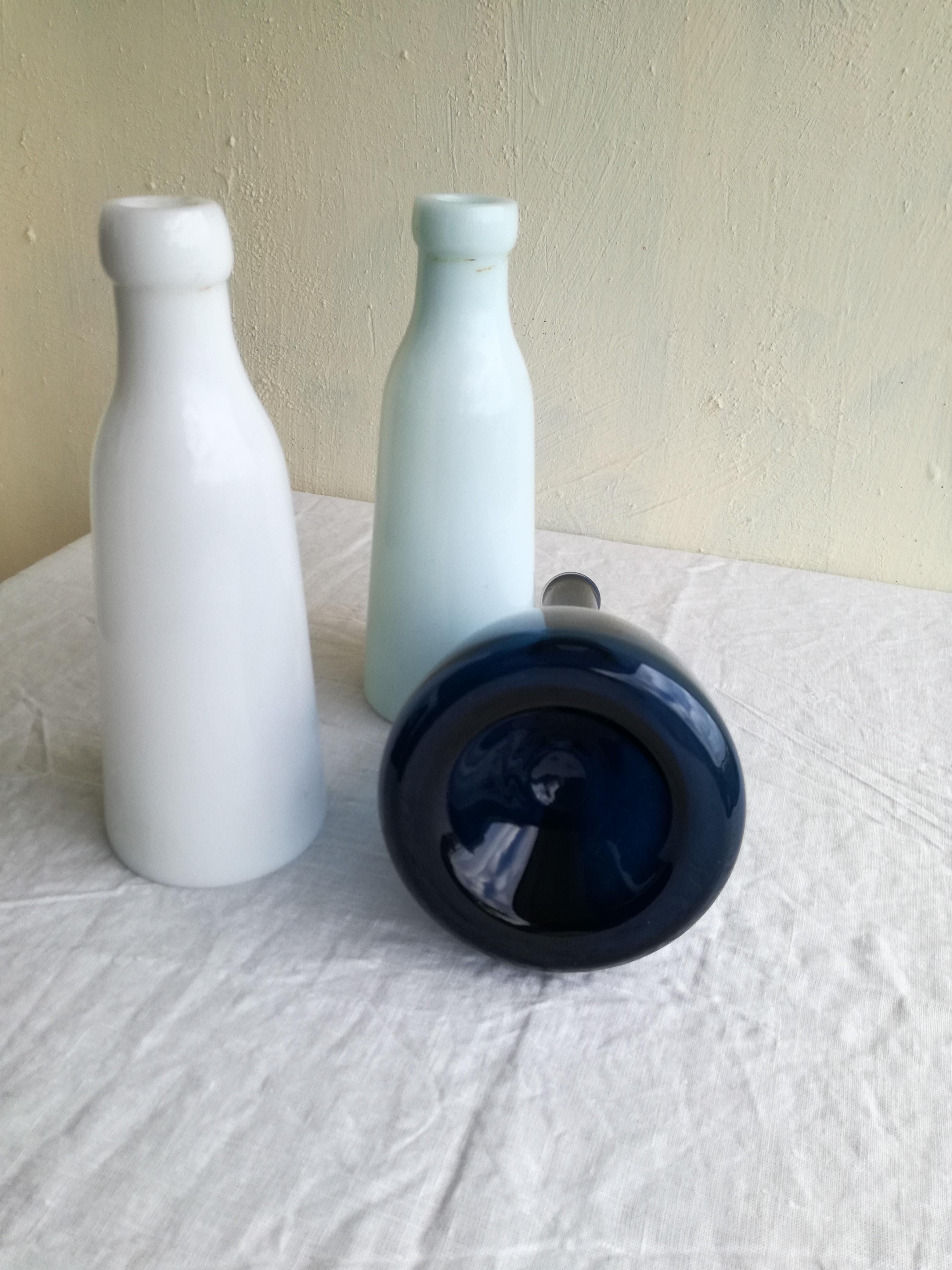 3 bottiglie-Deko-Objekte, Anni 90 im Angebot 3