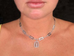 Collar de cadena de eslabones con 3 diamantes talla brillante de oro blanco de 14 quilates
