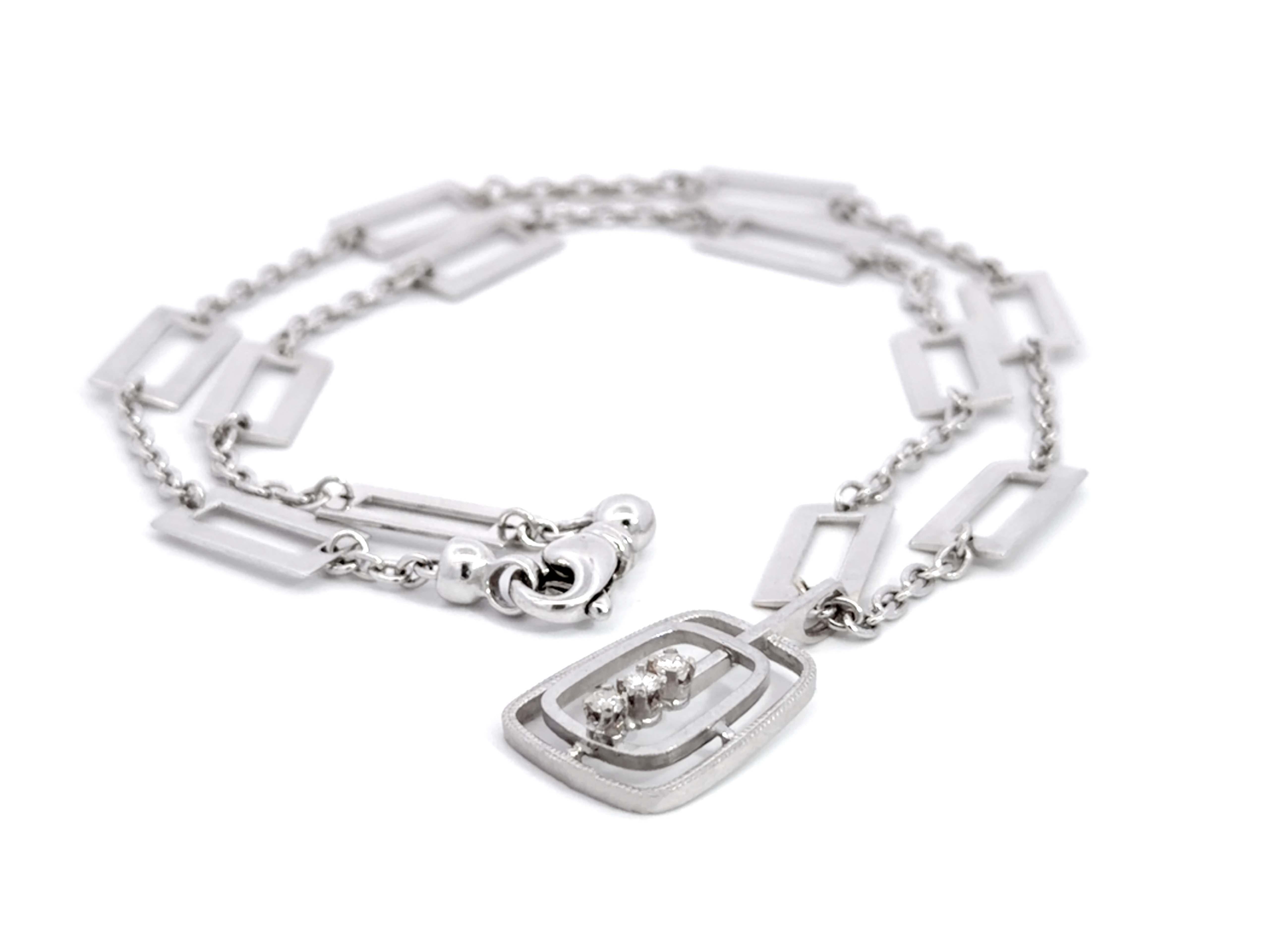 Collier à maillons en or blanc 14K avec 3 diamants Brilliante pour trombones Excellent état - En vente à Honolulu, HI