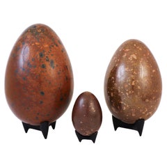 3 Esculturas de huevos de gres marrón -  Esmalte moteado de Hans Hedberg, Biot