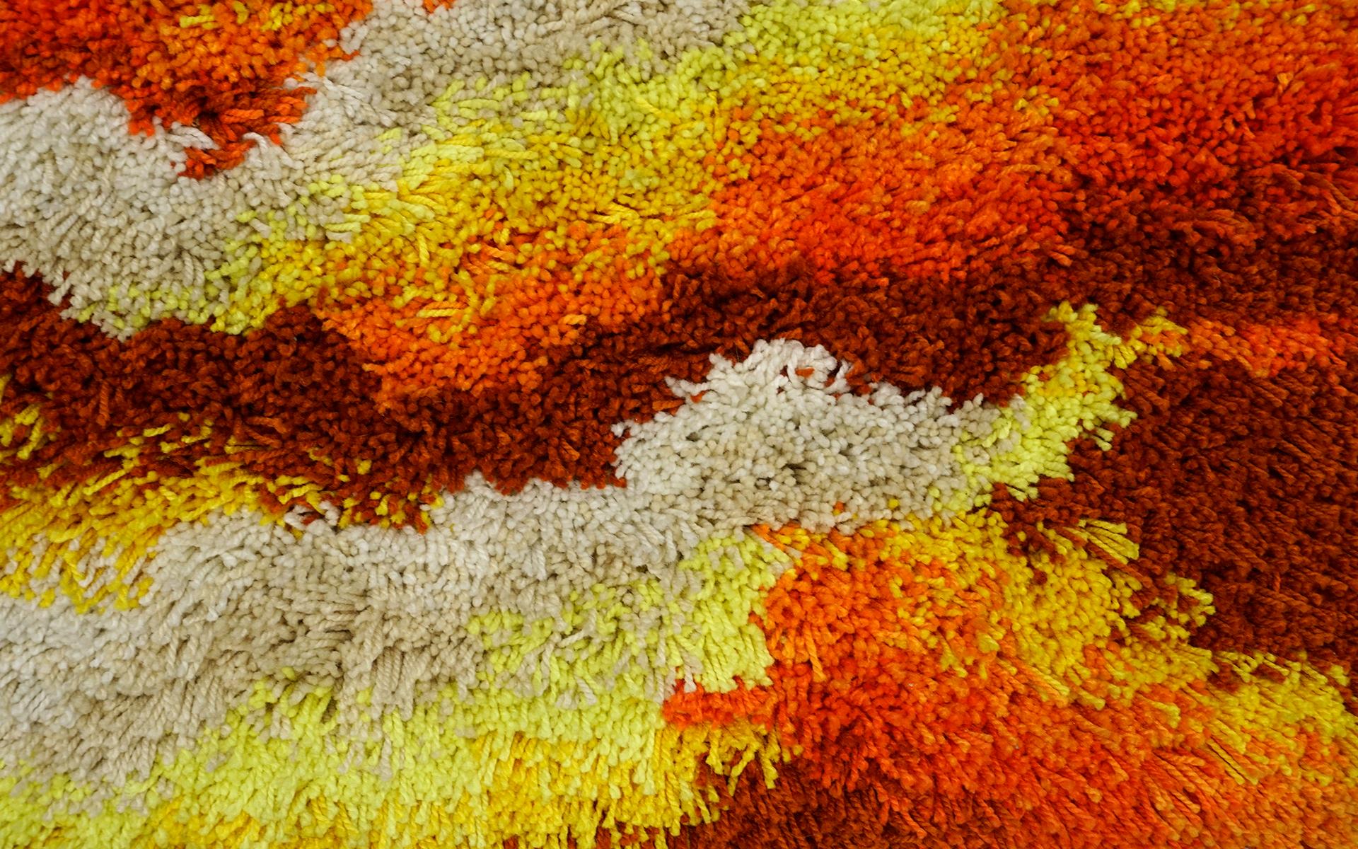 3 von 5 Rya-Teppich / Wandteppich in Orange, Gelb, Off White.  Niemals auf dem Boden.   (Dänisch) im Angebot