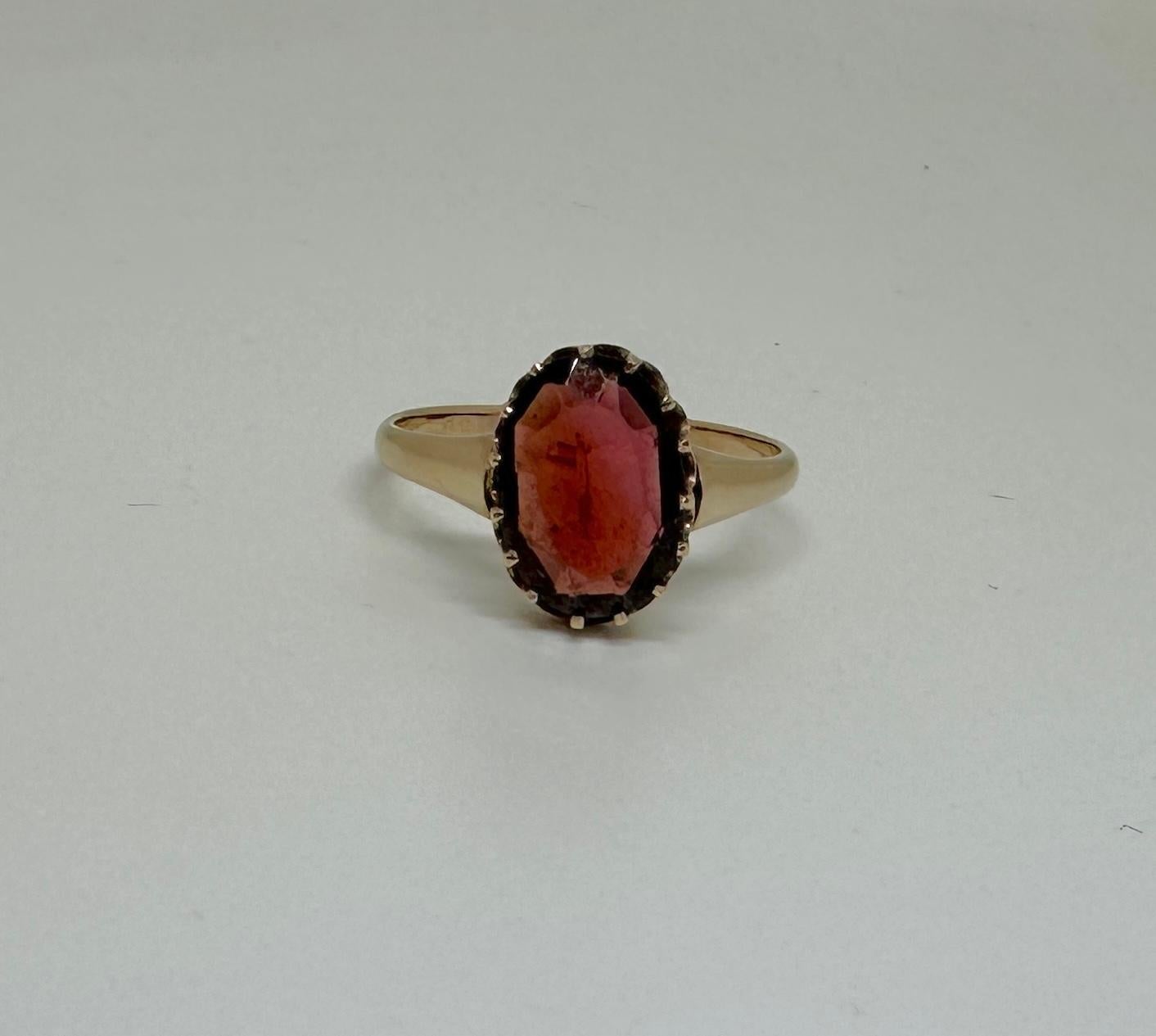 Taille ovale 3 Carat Arte Antiques Bohemian Garnet Ring Gold Antique Wedding Engagement Cocktail en vente