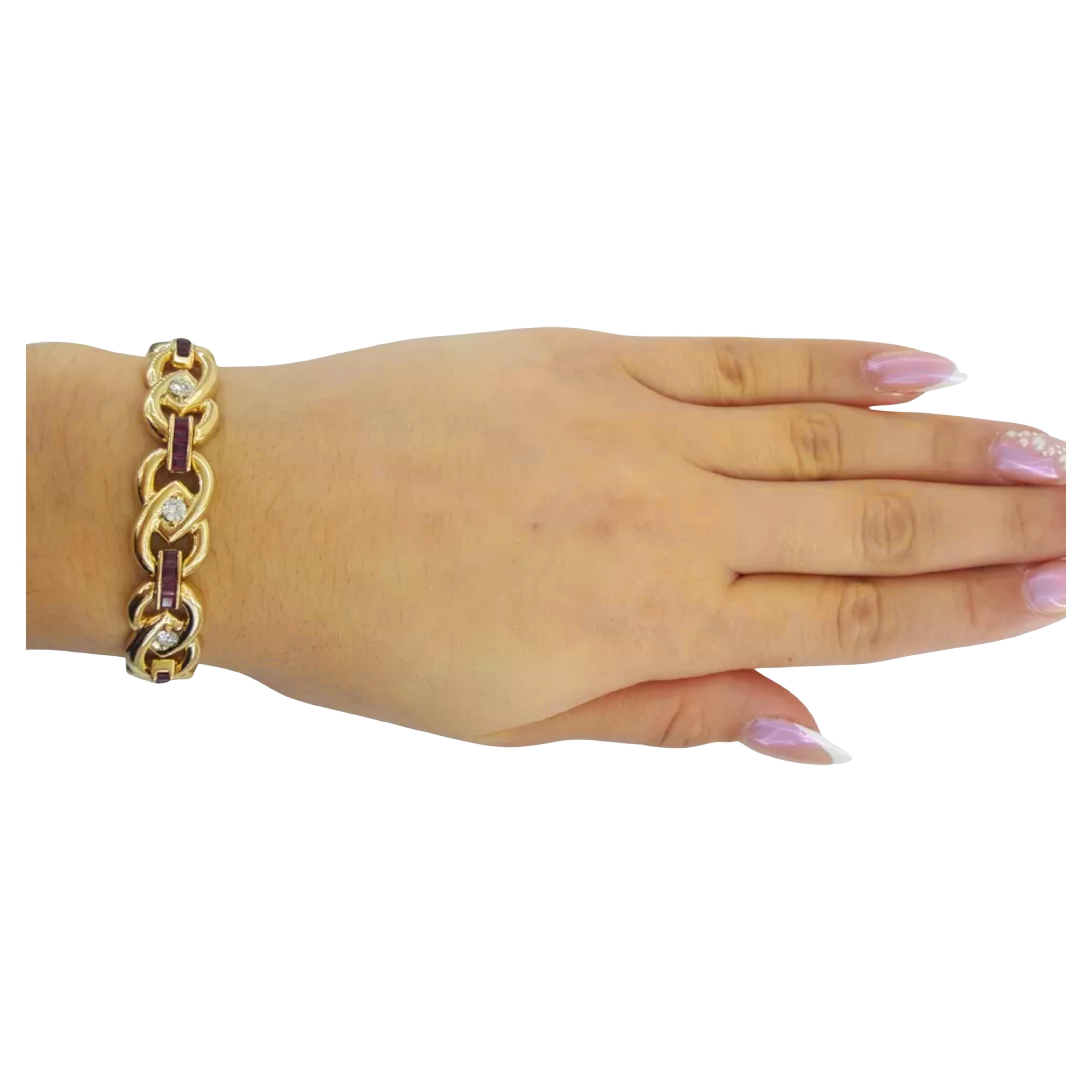 Kette aus Gelbgold mit 3 Karat Baguette-Rubinen und Diamanten (Zeitgenössisch) im Angebot