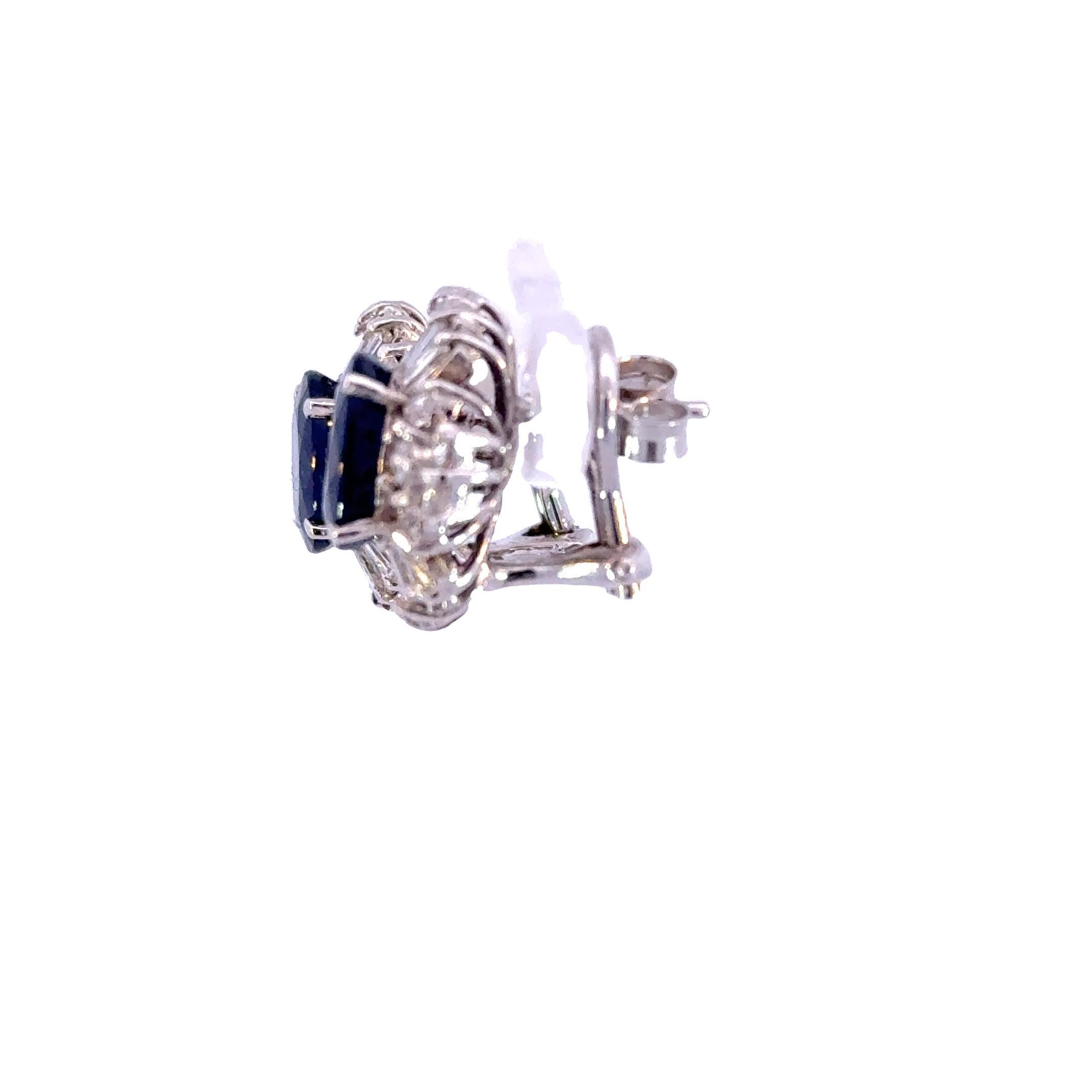 3 Carat Blue Sapphire and Diamond 18K White Gold Studs In New Condition For Sale In New York, NY