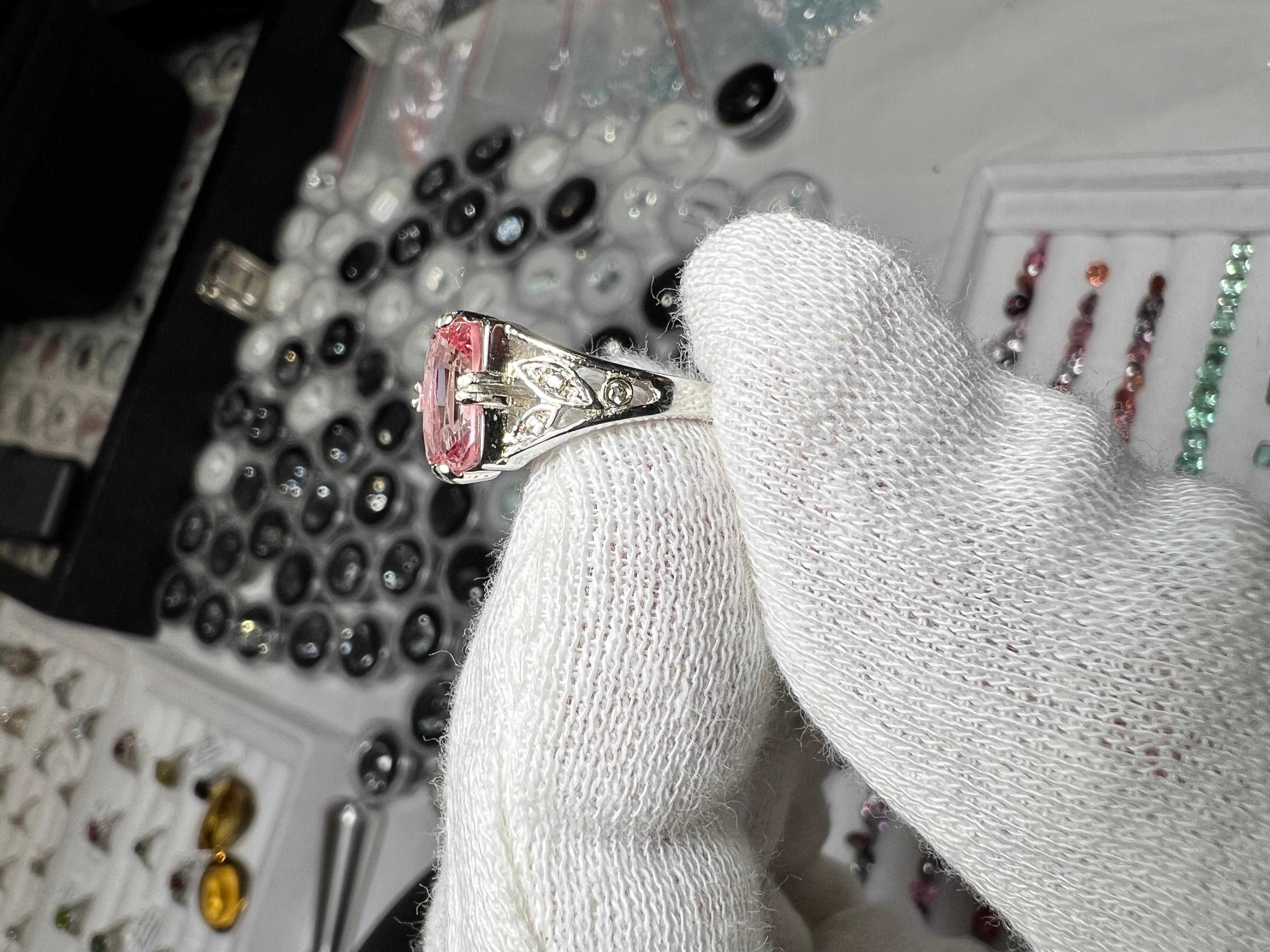 Contemporary 3 Carat Burma Padparadscha Spinel Set in 925 Silver Ring