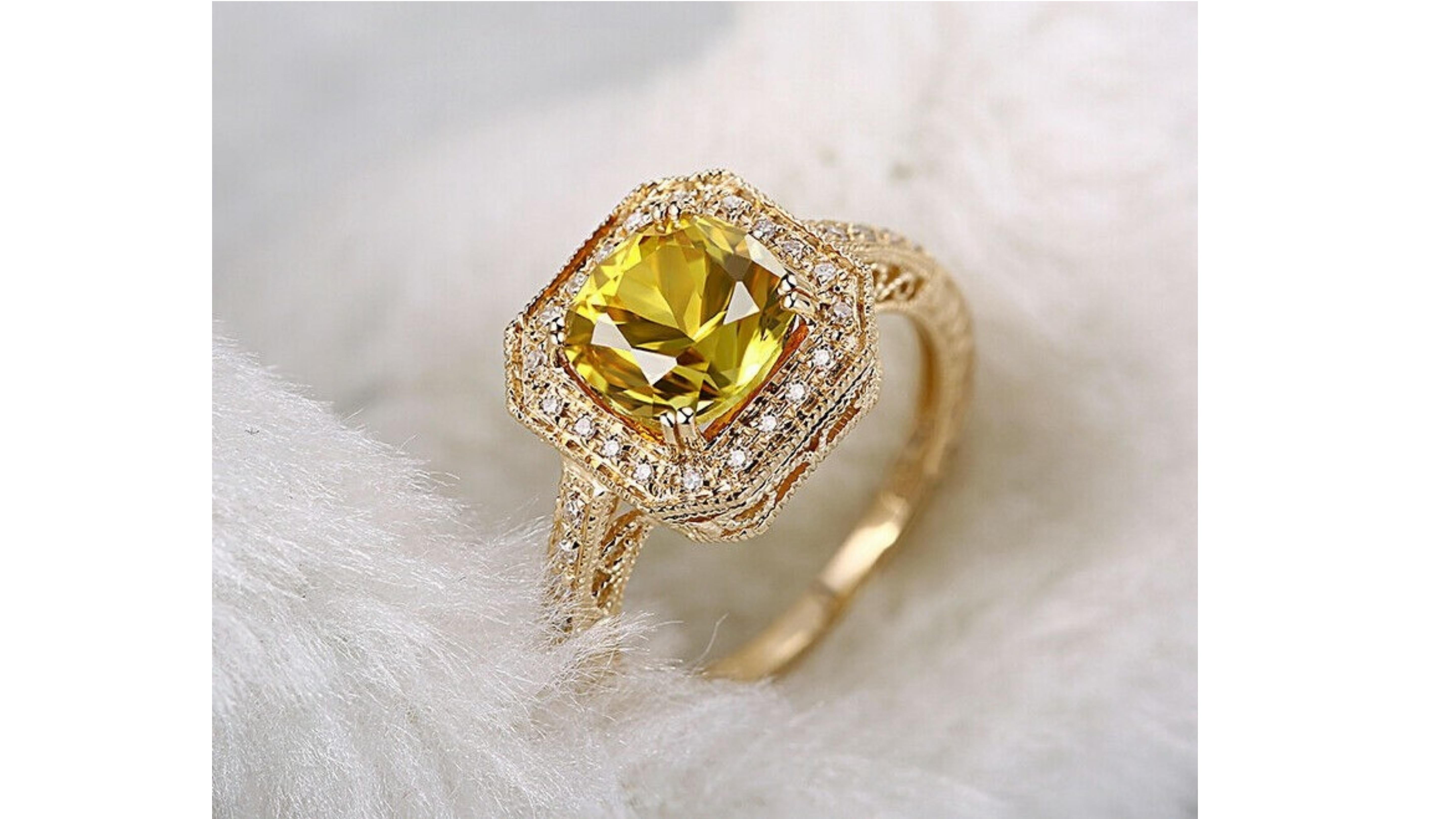 Contemporary 3 Carat Citrine Diamond Ring 14 Karat Yellow Gold For Sale