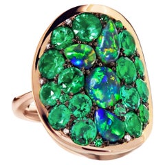 3 Karat kolumbianischer Smaragd Schwarzer Opal Diamant Pavé-Ring