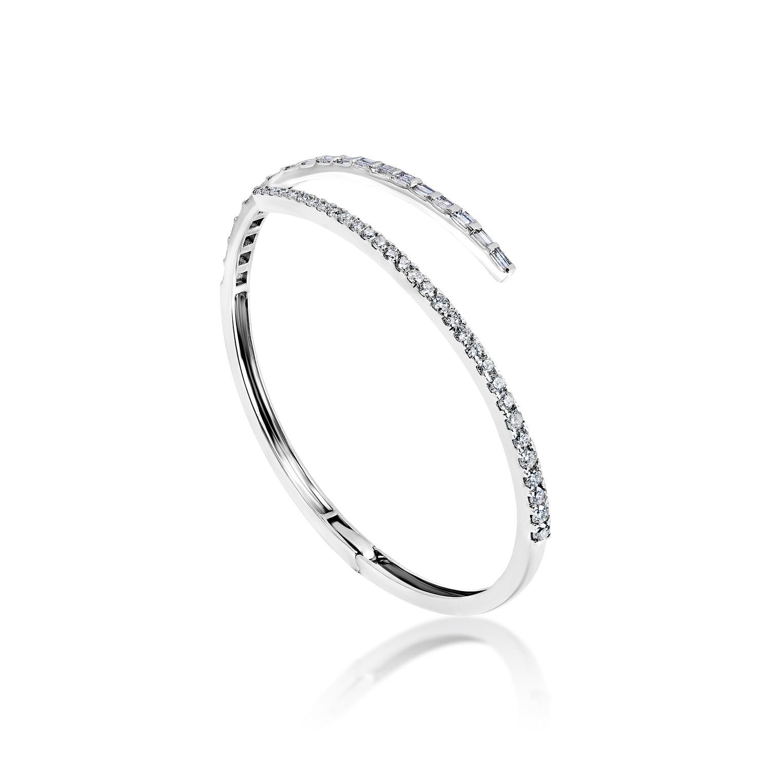 Mixed Cut 3 Carat Combine Mix Shape Diamond Bangle Bracelet Certified For Sale