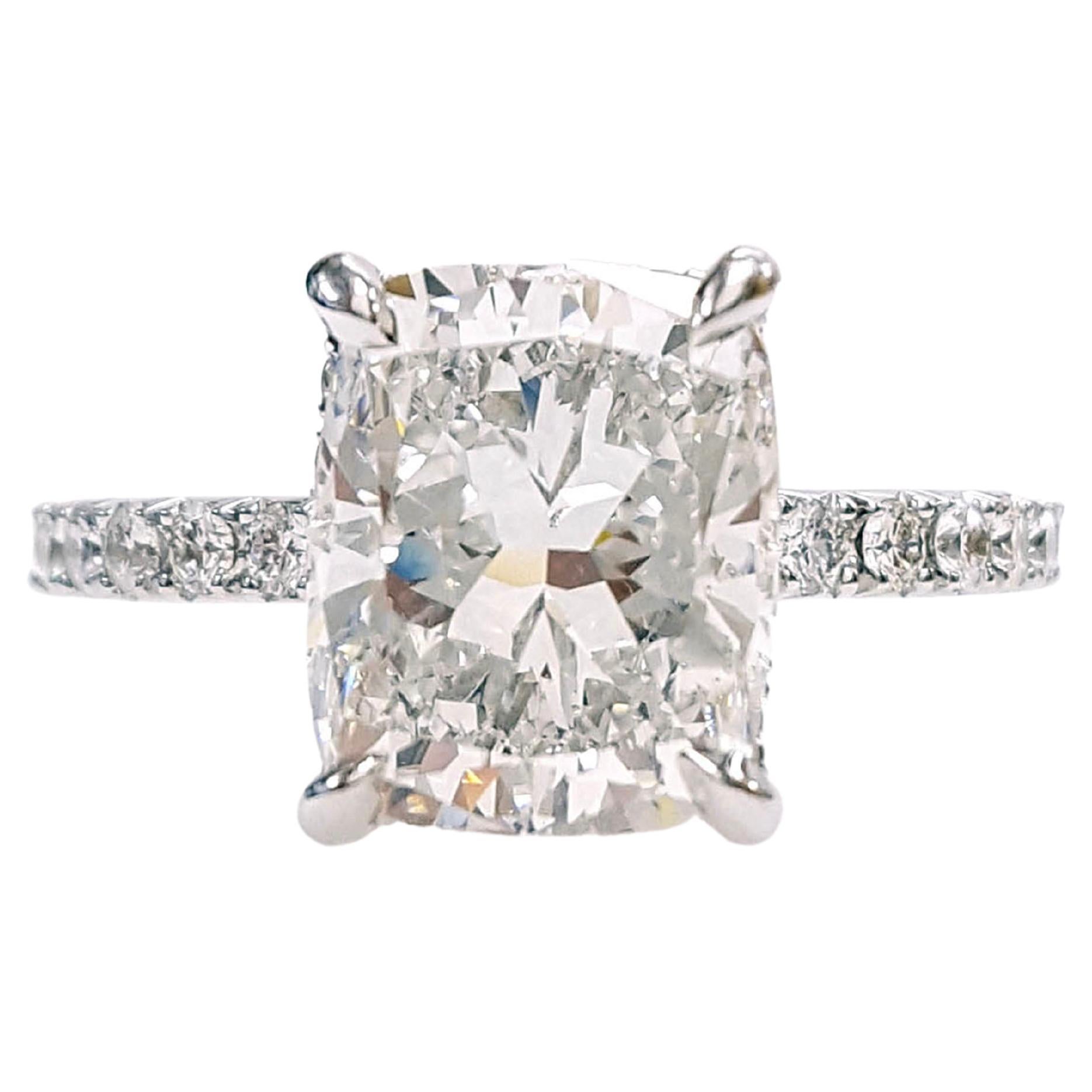 3 Carat Cushion Cut Diamond, Engagement Ring, 18K White Gold, GIA Certified