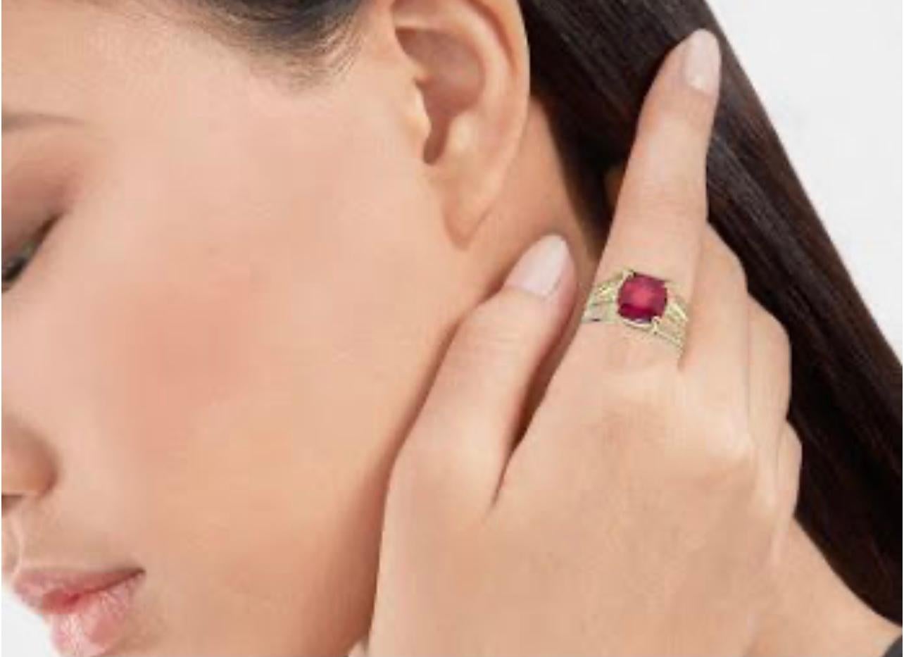 Bague en or blanc 14 carats avec rubis tressé taille coussin de 3 carats et diamants de 1 carat en vente 5