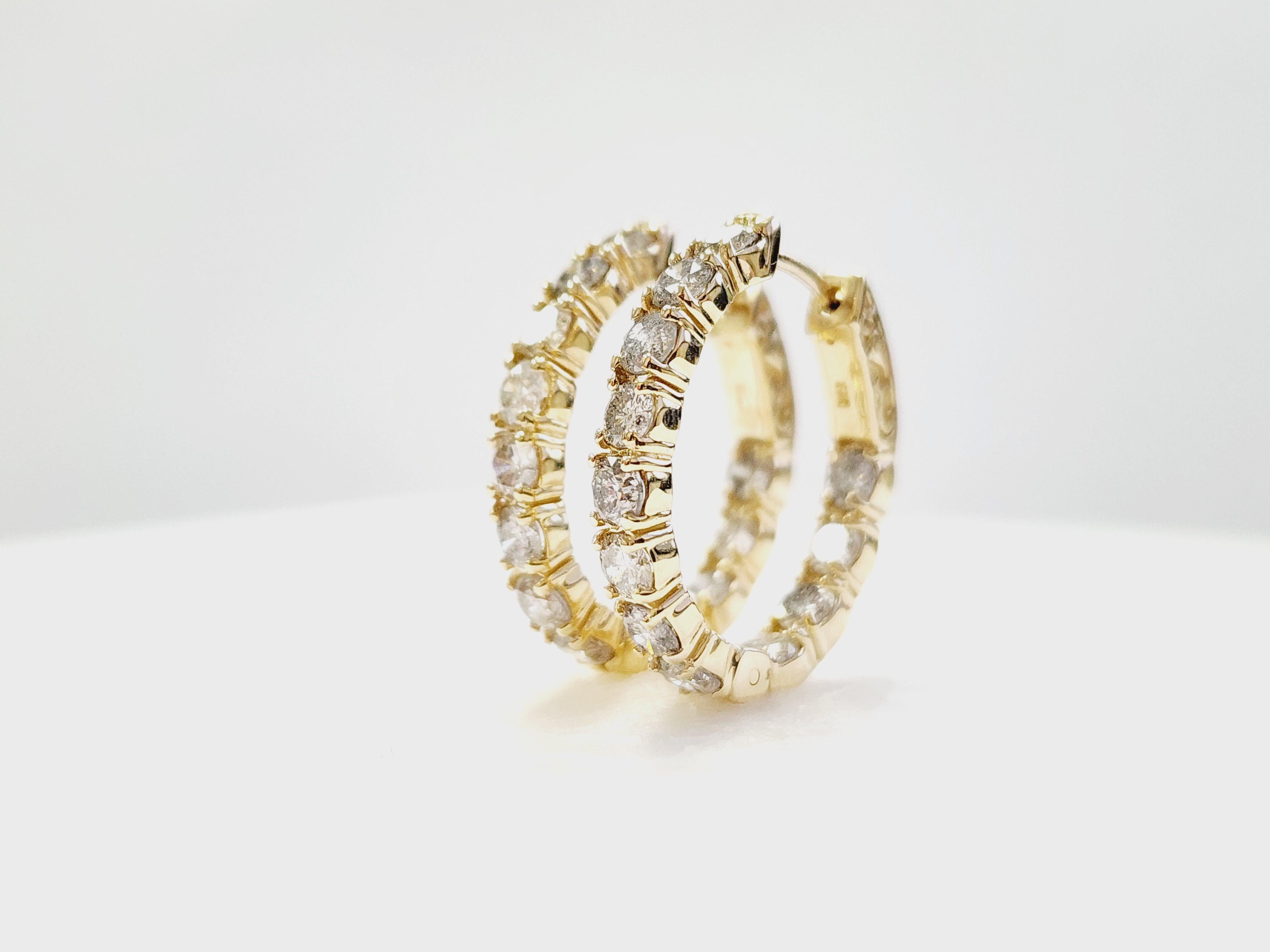 3 Carat Natural Diamond Oval Hoops Earrings 14 Karat Yellow Gold In New Condition In Great Neck Plaza, NY
