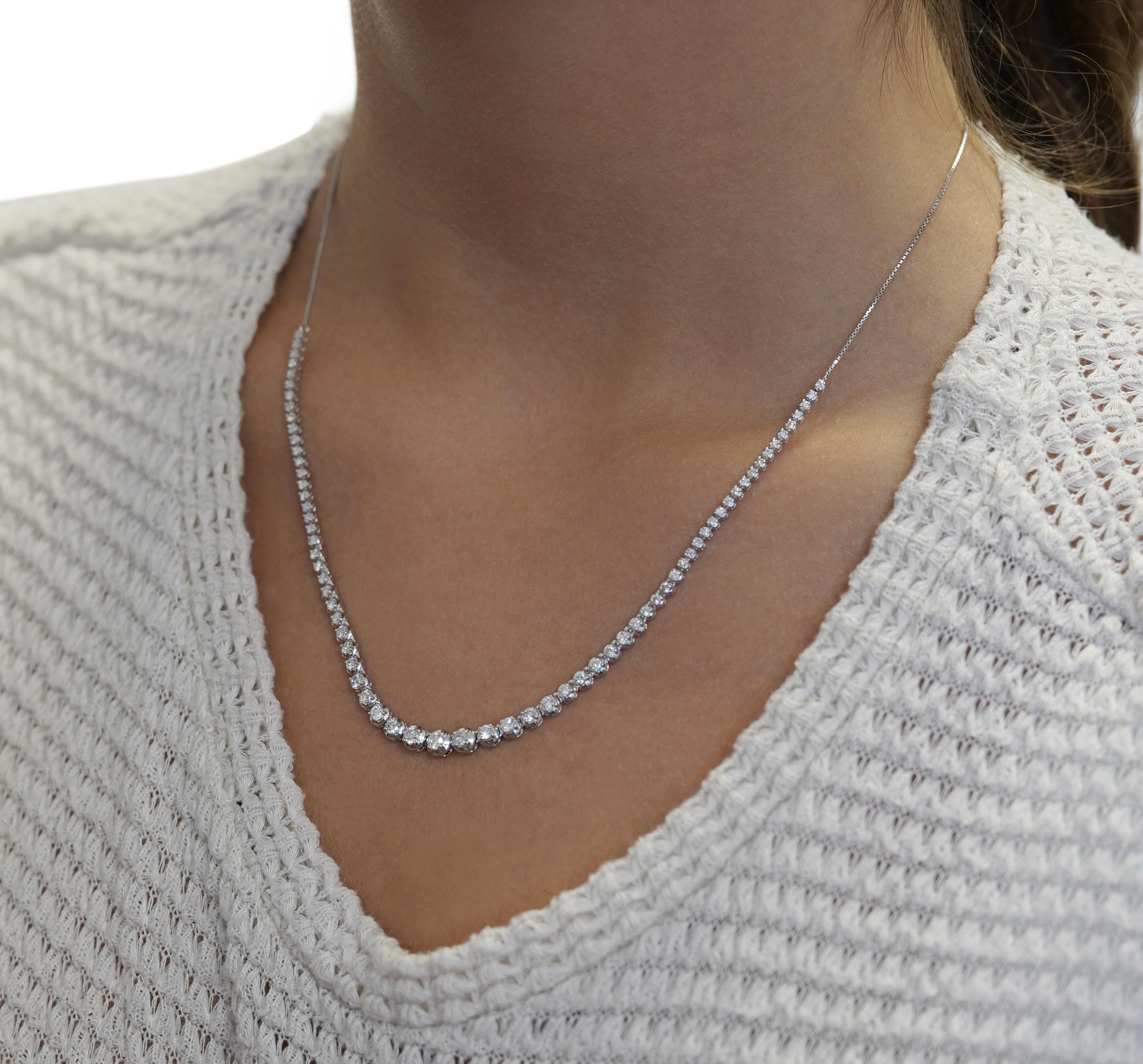 Round Cut 3 Carat Diamond Riviera Graduated Tennis Necklace in 18k White Gold & Platinum For Sale