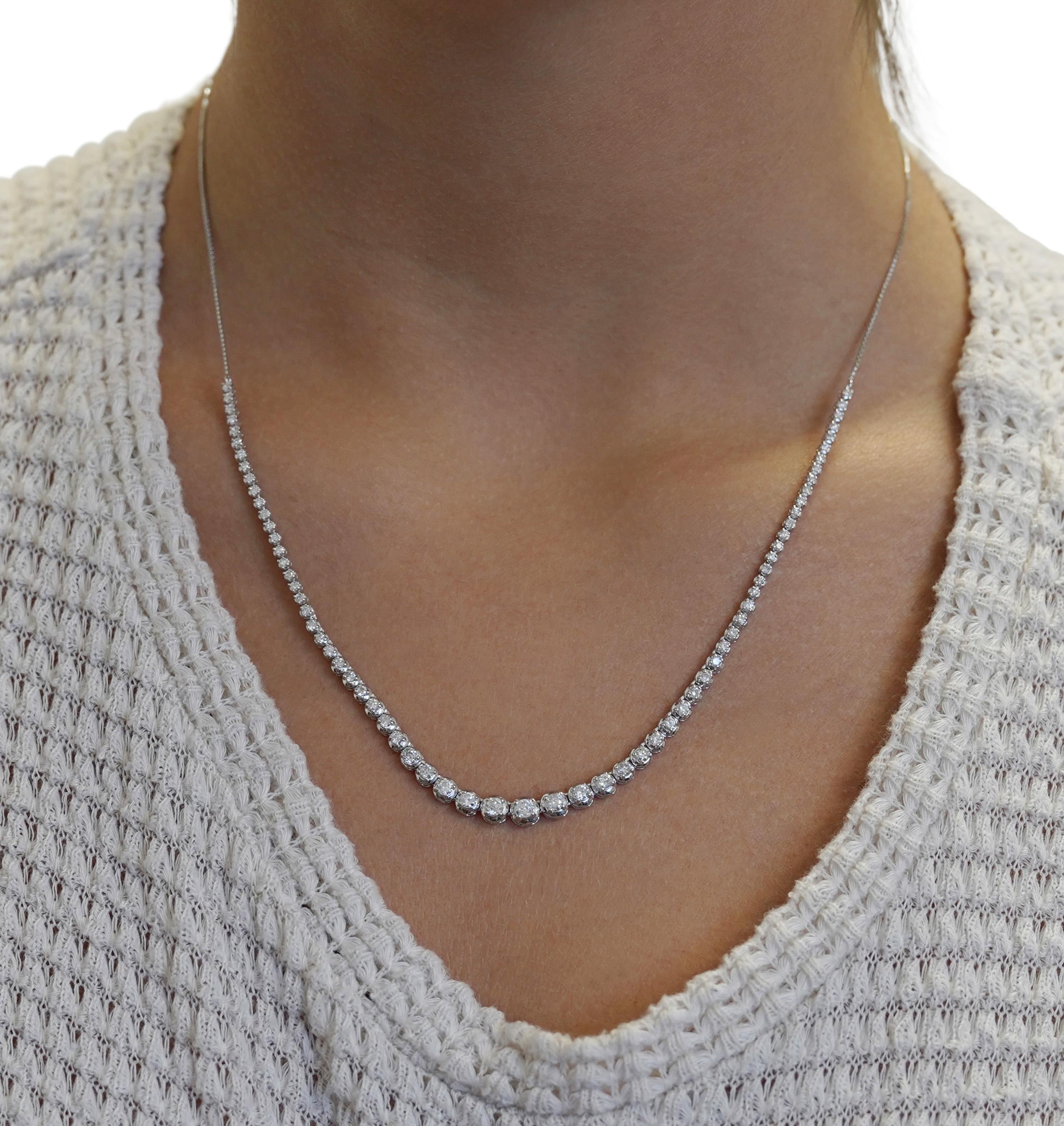 3 Carat Diamond Riviera Graduated Tennis Necklace in 18k White Gold & Platinum In New Condition For Sale In Miami, FL
