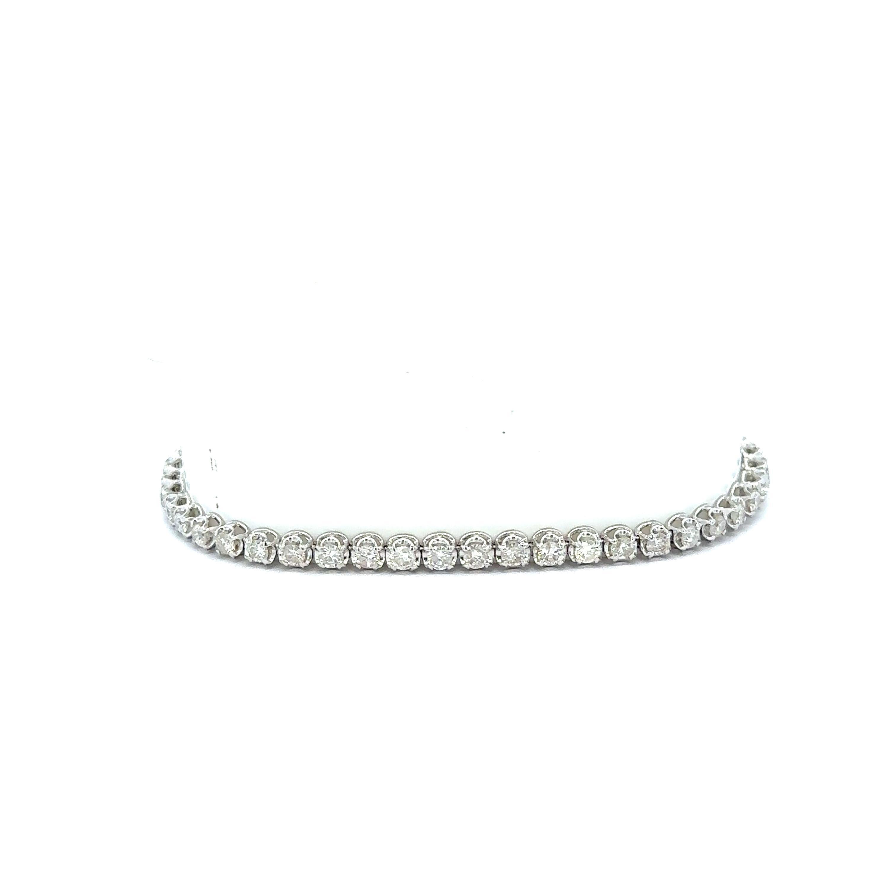 Round Cut 3 Carat Diamond Tennis 4-Prong Bracelet in Platinum 4MM 7