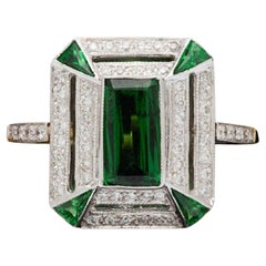 3 Carat Natural Emerald Diamond Engagement Ring Set in 18K Gold, Cocktail Ring
