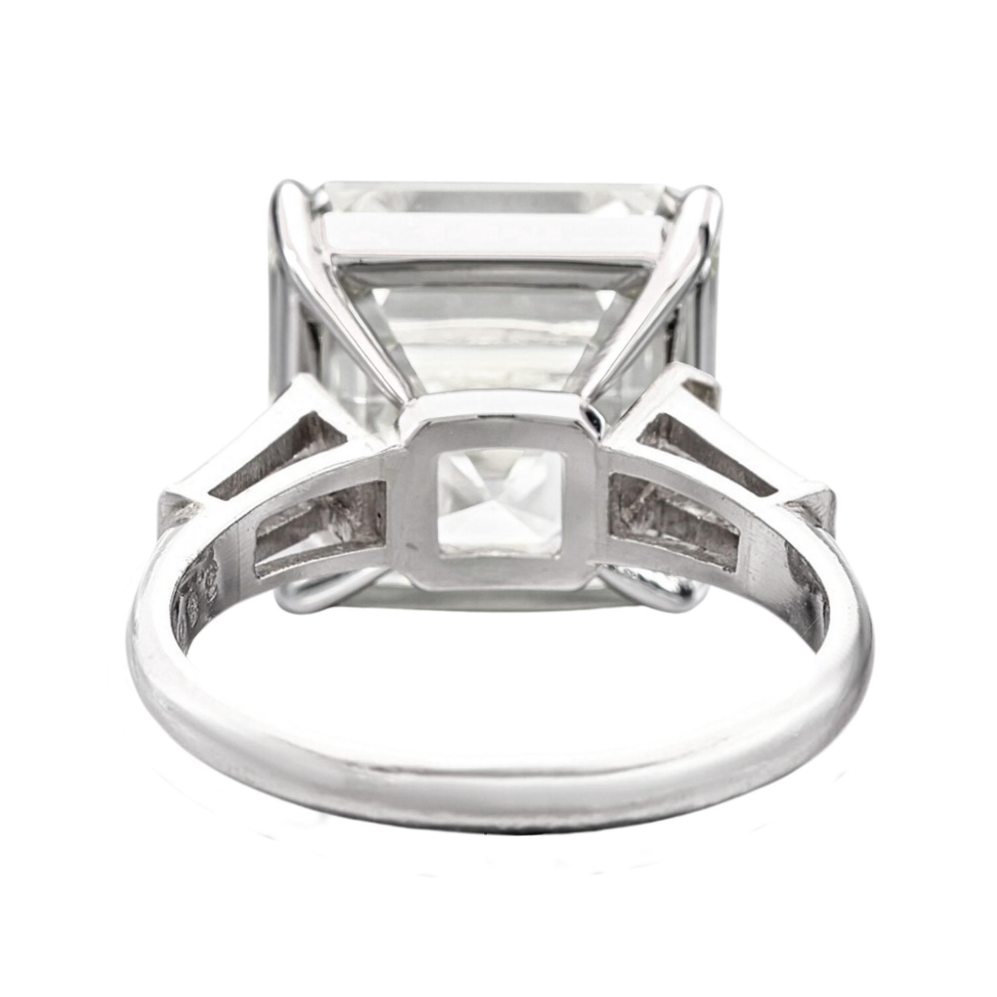 Emerald Cut 3 Carat E Color VS Emerald Square Diamond Cut 18K White Gold Ring For Sale