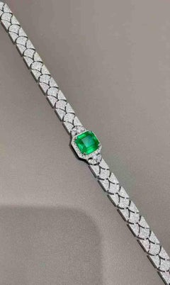 3 Carat Emerald and 2.33 Carat White Diamond Bracelet
