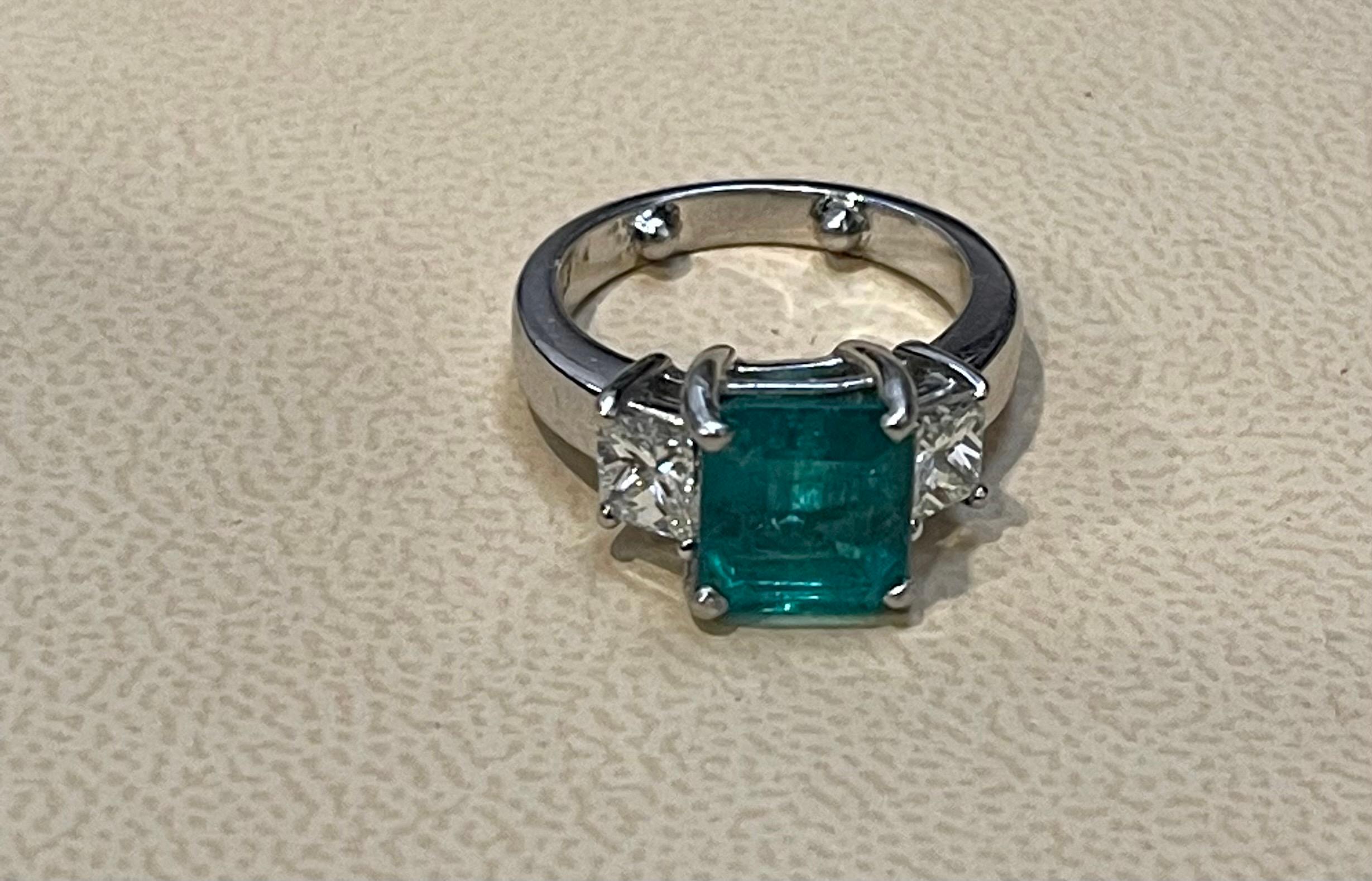 3 Carat Emerald Cut Colombian Emerald & 1.1 Ct Diamond Ring in 18K White Gold 5