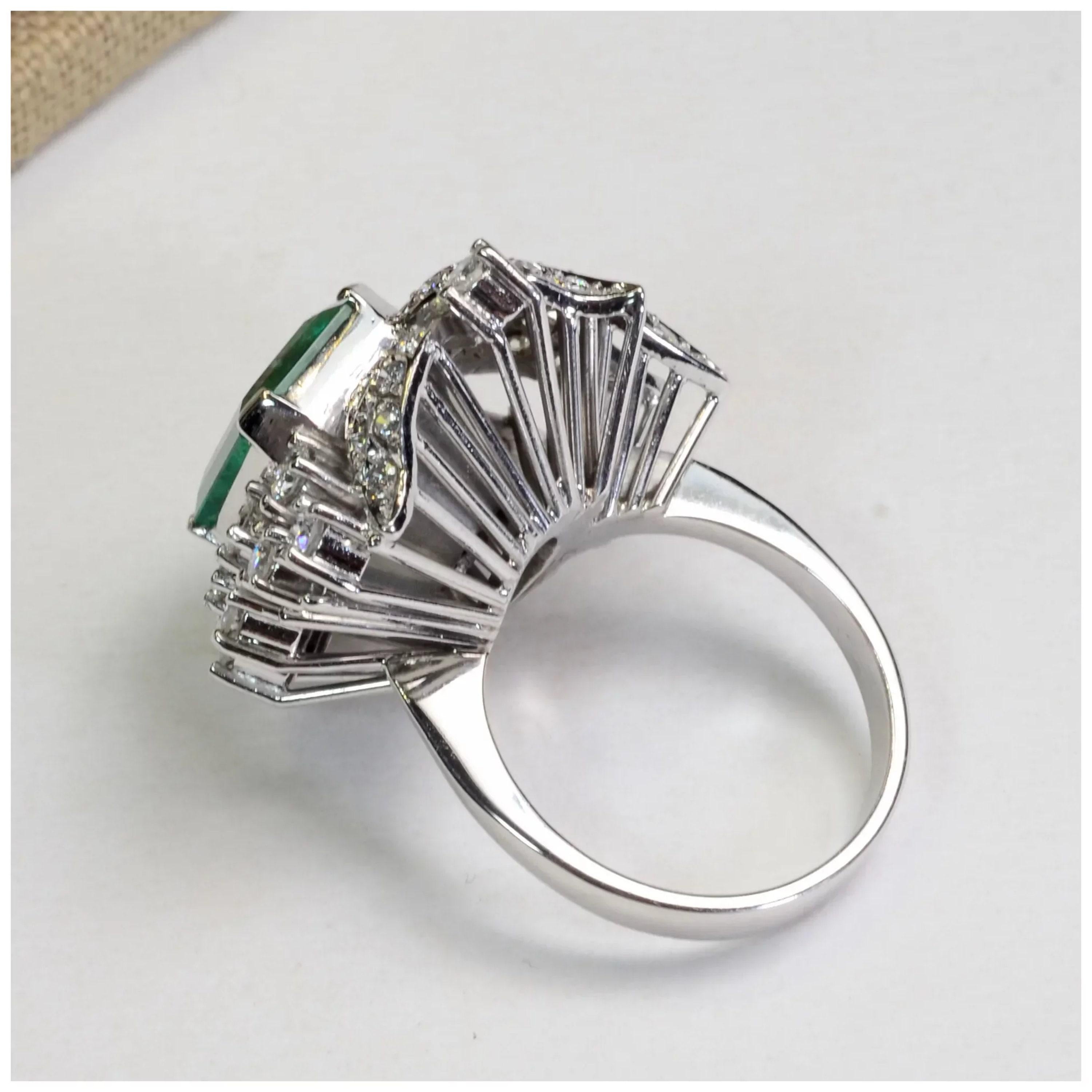 For Sale:  3 Carat Colombian Emerald Diamond Engagement Wedding Ring White Gold Cocktail  2