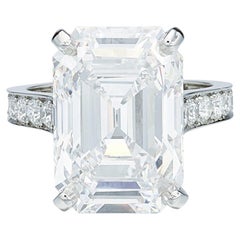 3 Carat Emerald-cut Statement VS 14K White Gold A Classic Statement