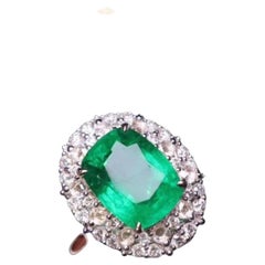 18K Gold 3 CT Natural Emerald and Diamond Antique Art Deco Style Engagement Ring