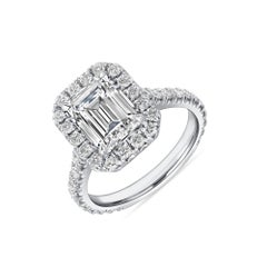 3 Carat Emerald Halo Diamond Ring 18K Gold Effortless Elegance