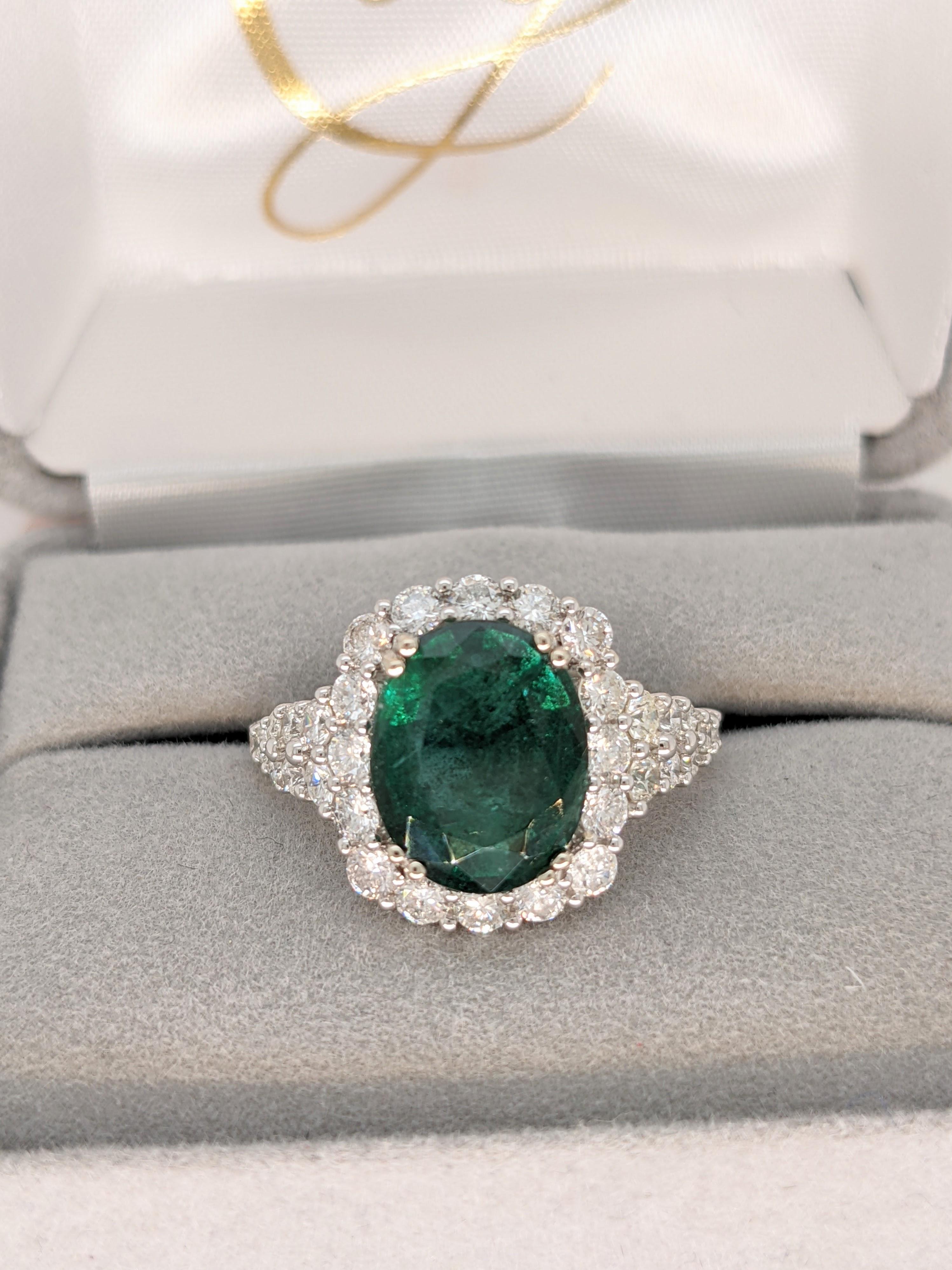 3 Carat Emerald Ring in 14k Solid White Gold with a Halo of Natural Diamonds For Sale 1