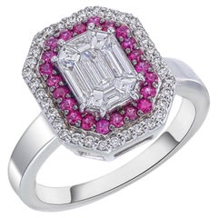 3 Karat facettierter Smaragdförmiger Piecut-Diamant im Piecut-Schliff mit Rubin- und Diamantenbordüre