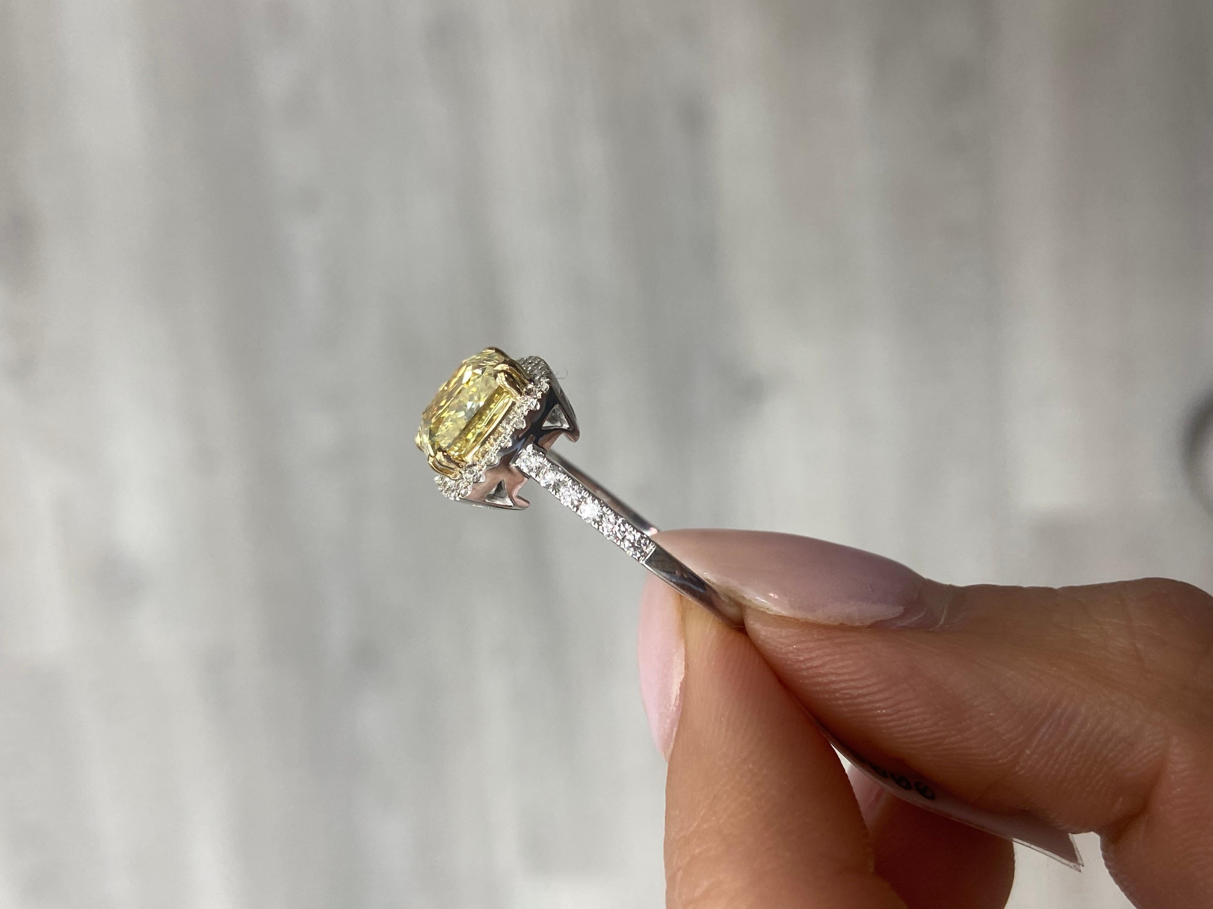 yellow diamond engagement rings